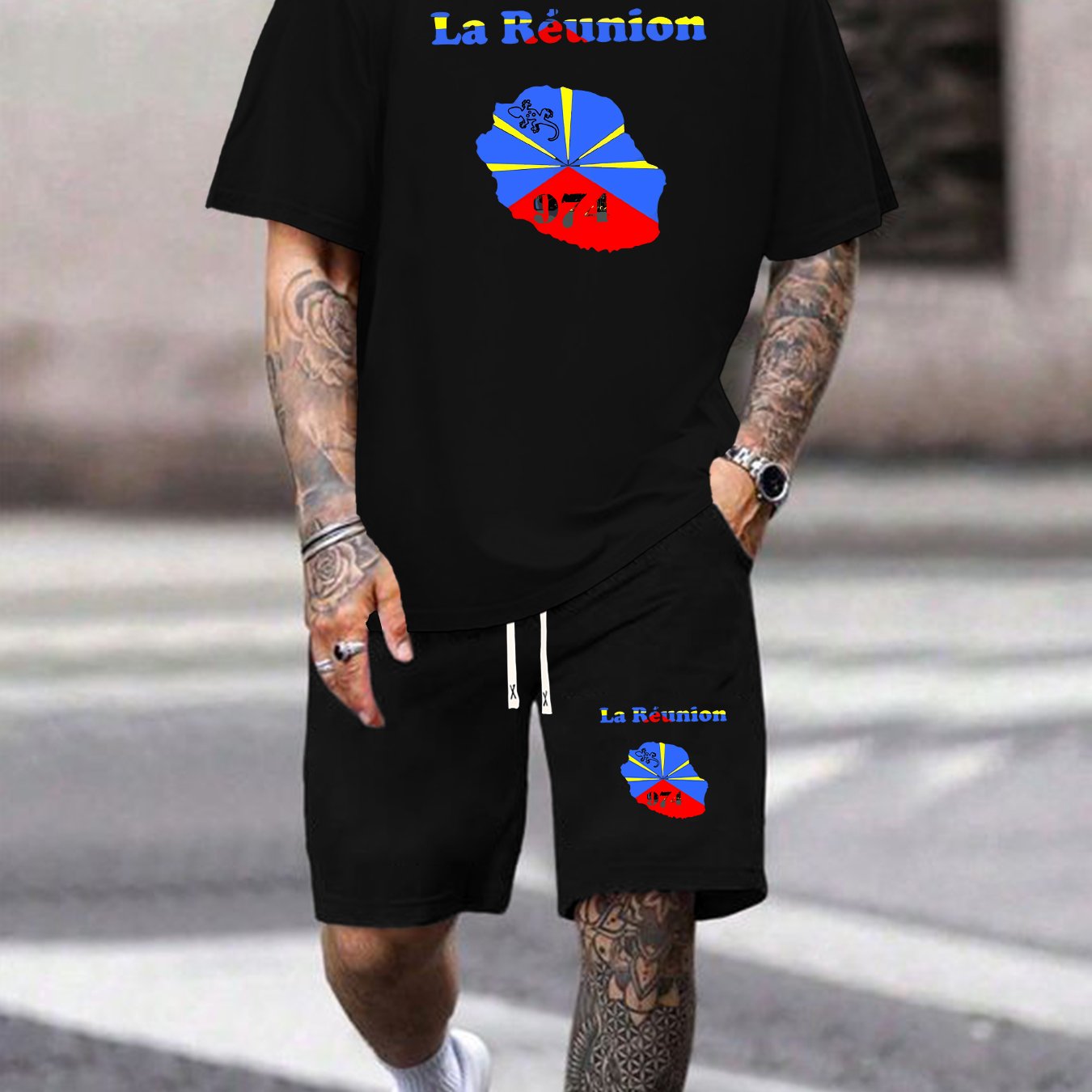 TEMU Ensemble d'été extensible en polyester pour hommes, comprenant un t-shirt et un short avec un imprimé Île de la . Lavable en machine et facile