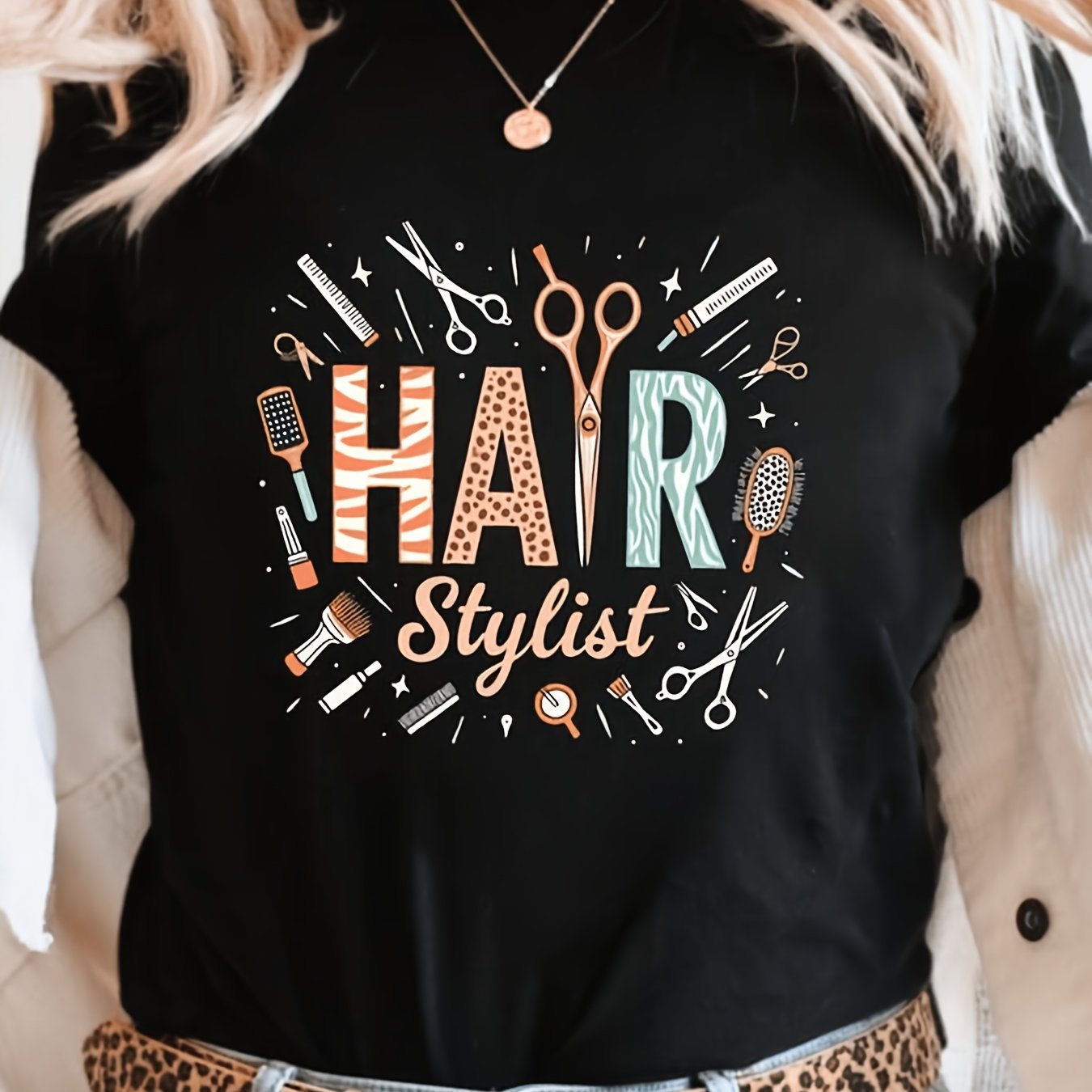 Women's Hair Stylist Graphic Print T-shirt, Short Sleeve Crew Neck Casual Top With Vibrant Hair Tools Design, Medium Washable For Valentine's Day Christmas Father's Day Gift