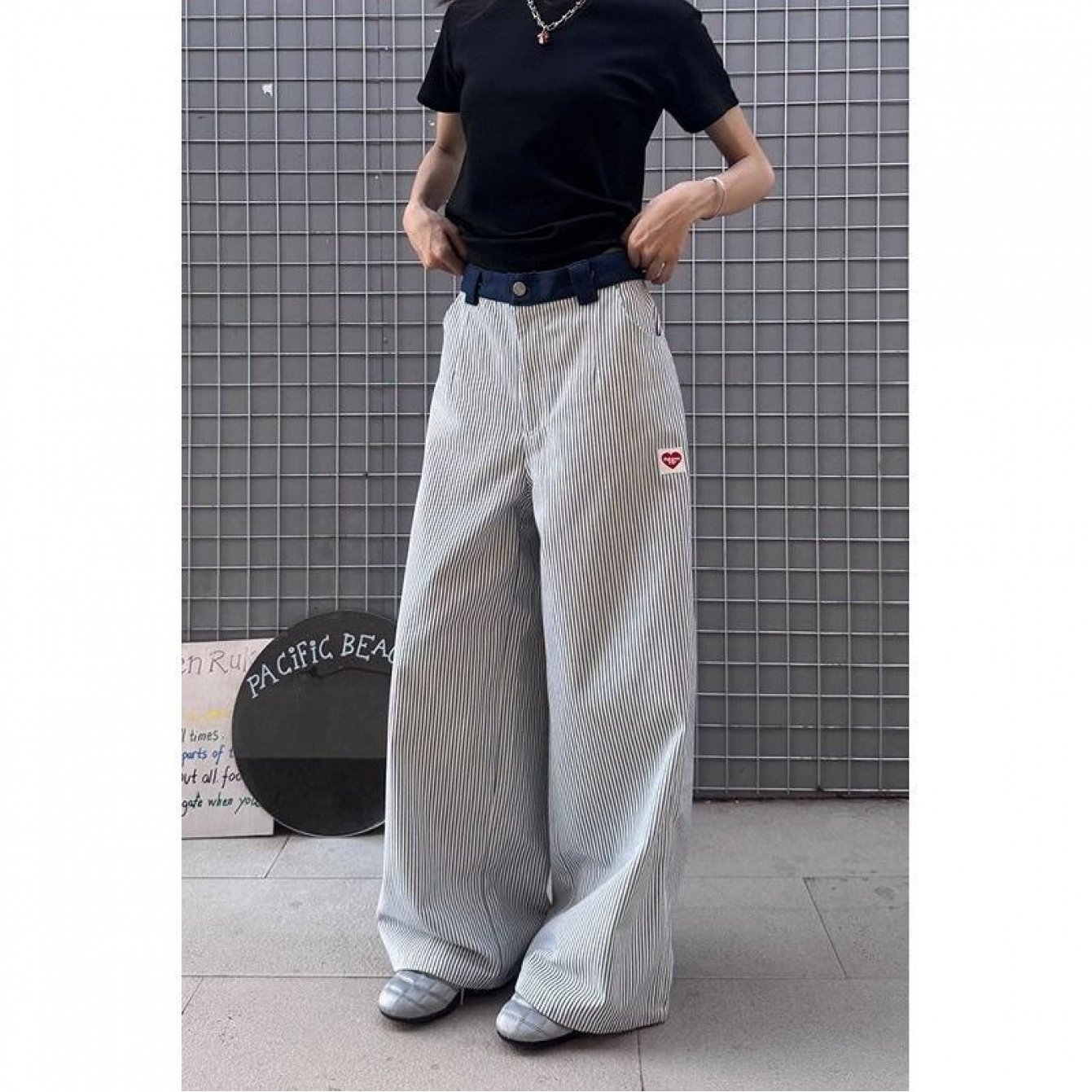 TEMU ハート刺繍入りストライプパンツ レディース 夏用 アメリカンレトロ ハイウエスト ストレートカジュアルス トレンディなシミタージーンズ