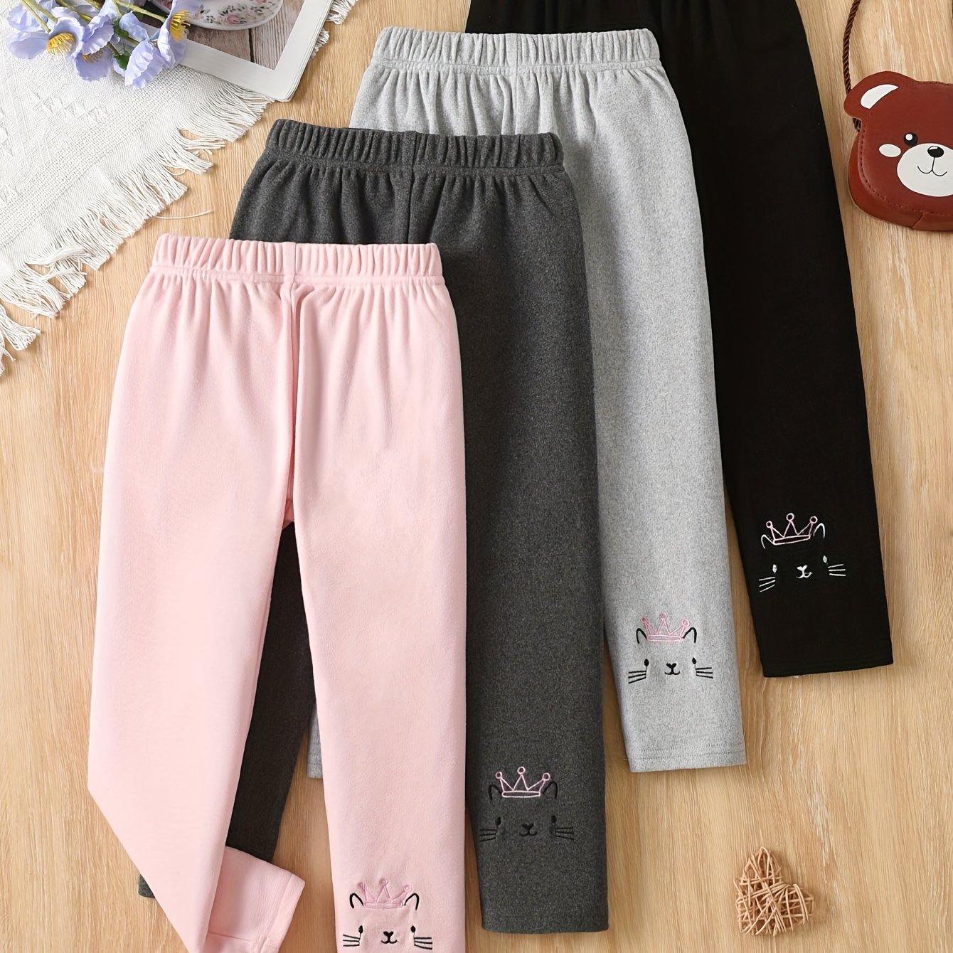 Girls' Basic Cute Cat Embroidery Solid Color Trousers, Comfortable Slim-fit Thick Leggings 4pcs Set, Suitable For Autumn And Winter And Little Girls