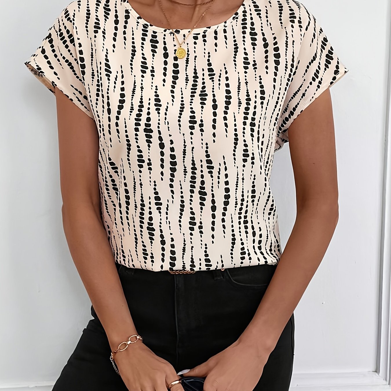 E-shop Schwarz und Hellbraun Geometrisches Muster Rundhals-Bluse für Damen - Business Casual Oberteil, Lehrerinnen-Outfit