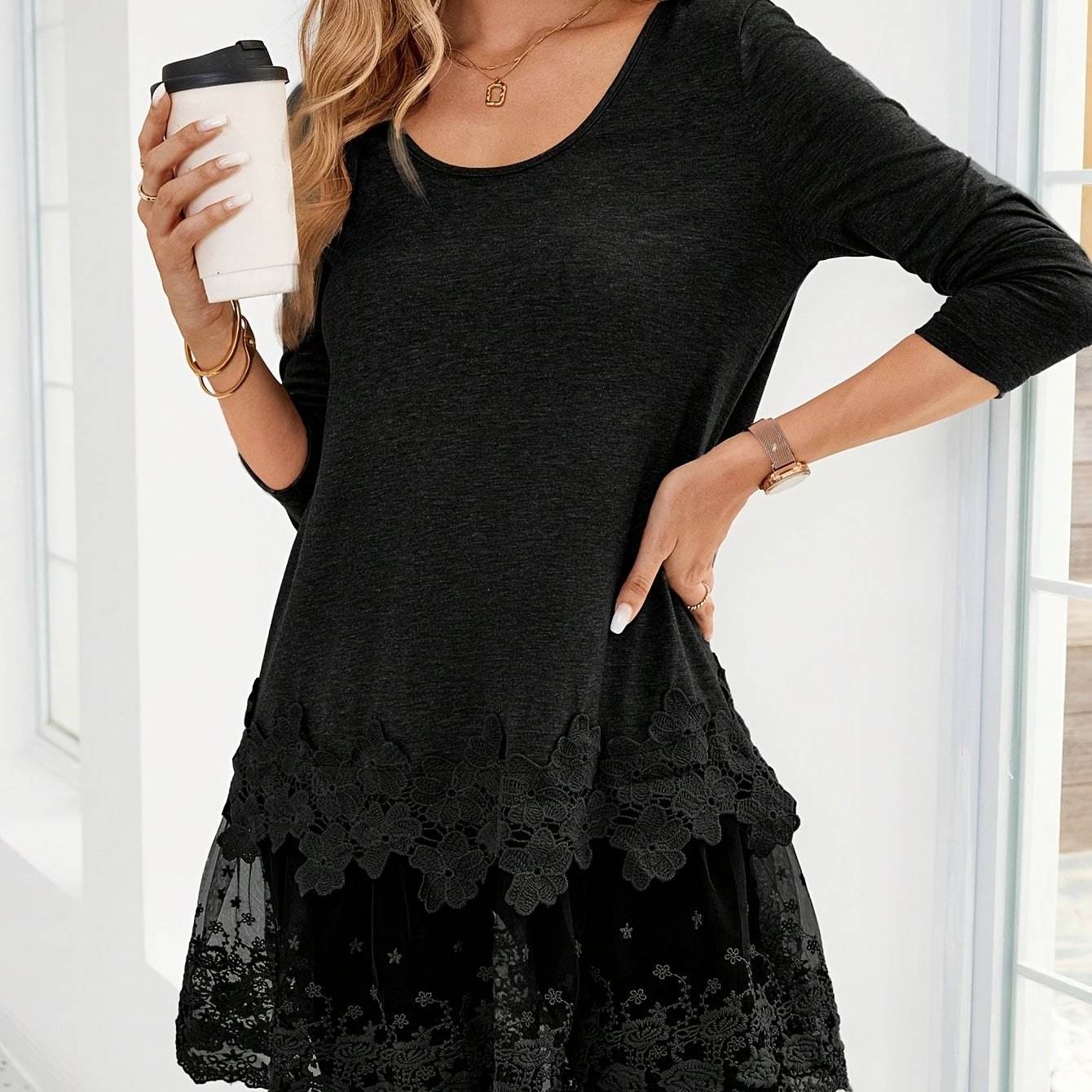 Women's Casual Solid Color Lace T-shirt For Spring/autumn