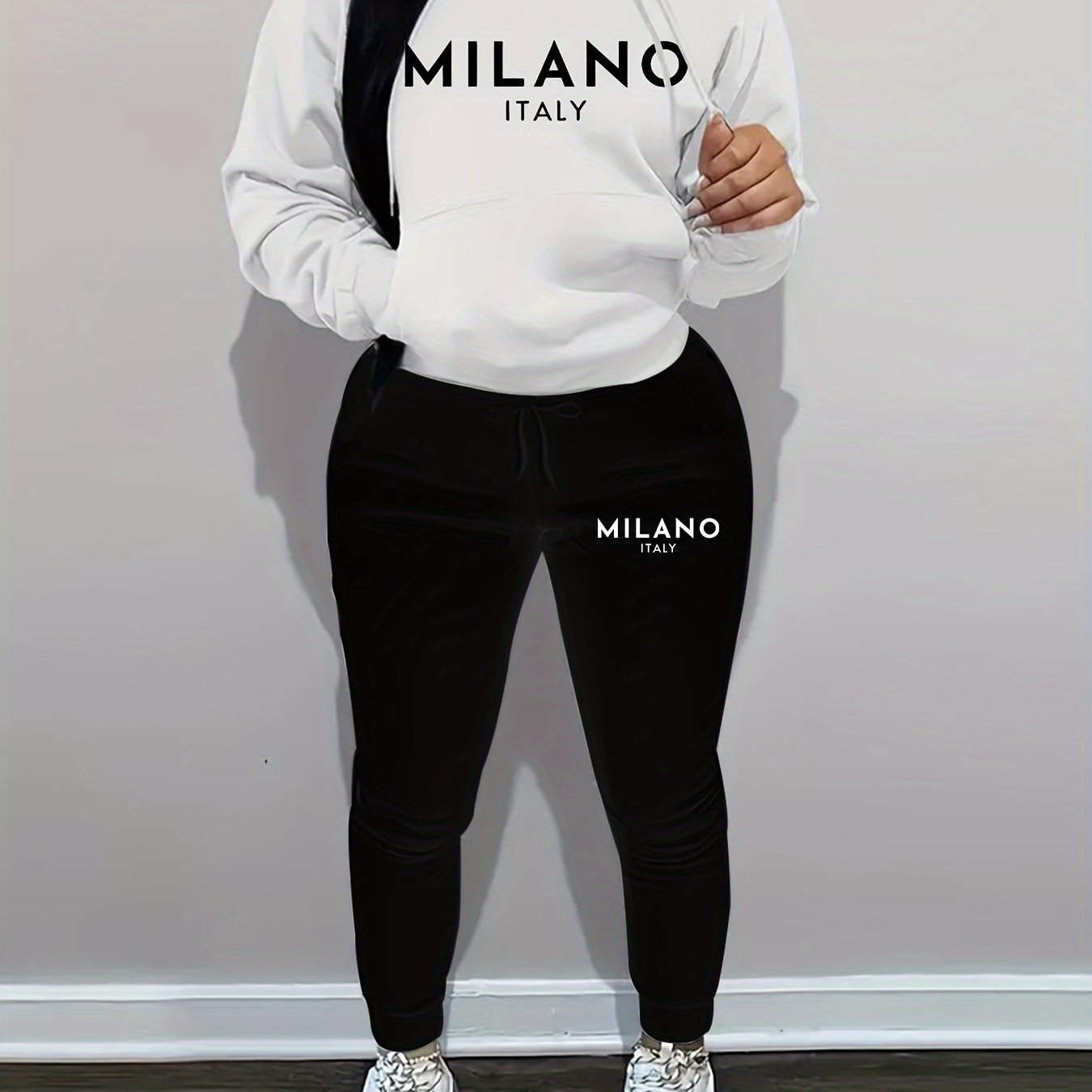TEMU Ii M7_1 2 Ww White Black White Sweatshirt Black Sweatpants Set