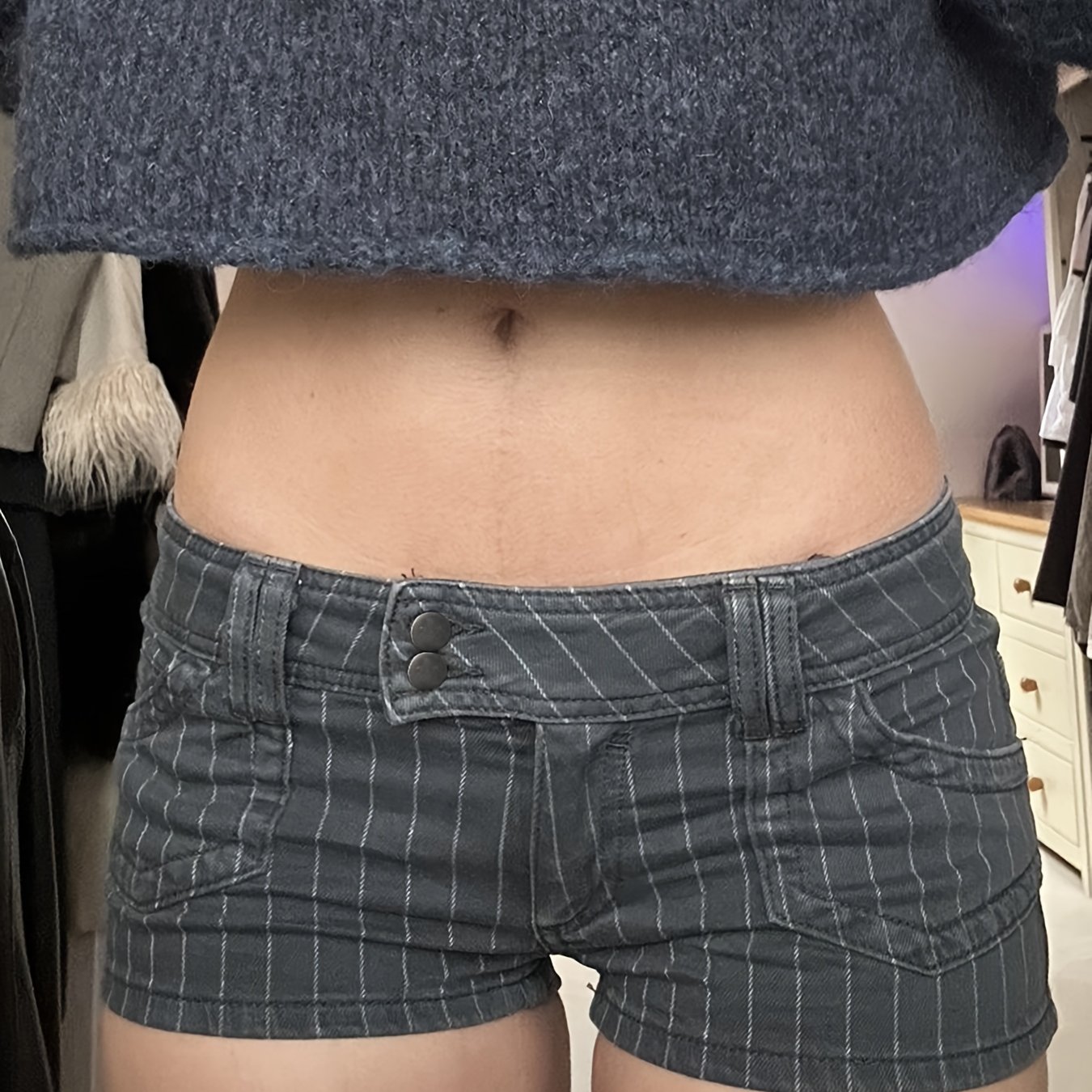 Image of Women's Retro Low-rise Button-fly Striped Denim Shorts - Non-stretch Machine Washable Casual Summer Shorts With Pockets, Vintage Streetwear Style, Cute Shorts