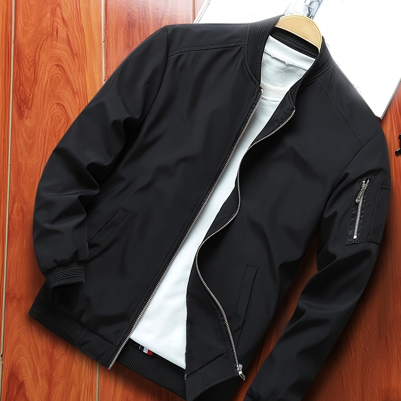 E-shop Herren Bomberjacke mit Reißverschluss, Nicht für Sport, Schwarz, Langärmelige Lässige Leichte Bomberjacke für Freunde, Ehemann, Freund,