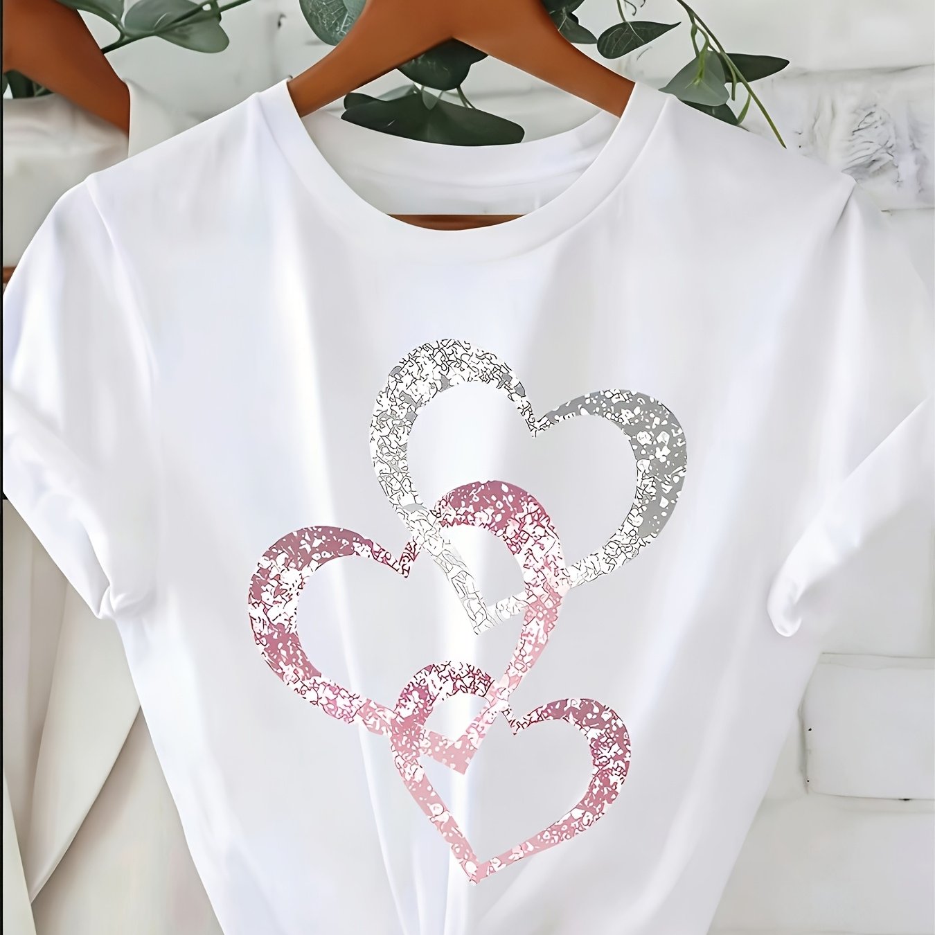 E-shop Neues Damen Kurzarm T-Shirt, Oberteil mit Herzprint, Silberrosa , Dekorative Strass-Pailletten-Verzierung ausschließlich für visuellen Effekt,
