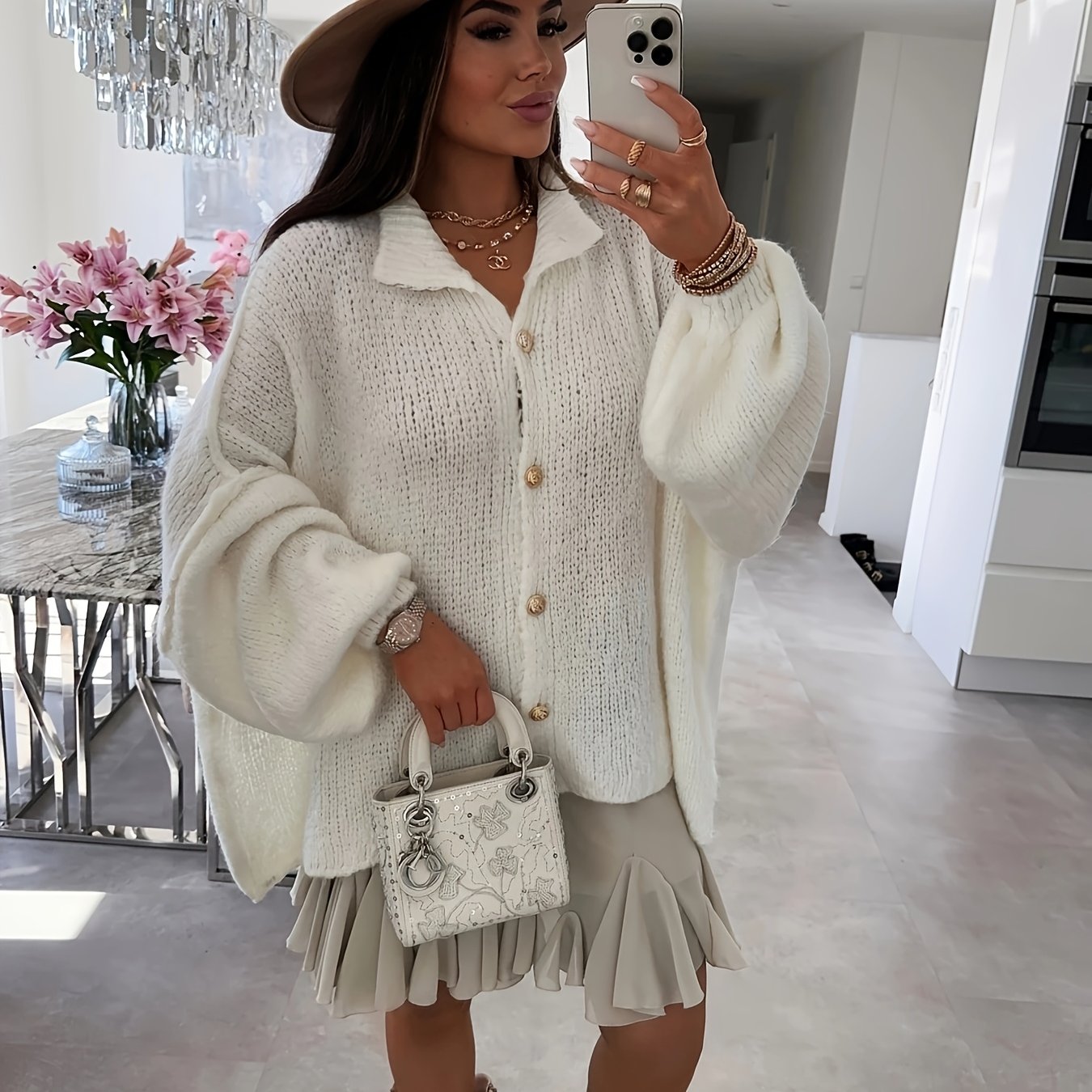 Women's Elegant Button-front Cardigan - Batwing Sleeve Round Neck Long Sleeve Versatile Outerwear
