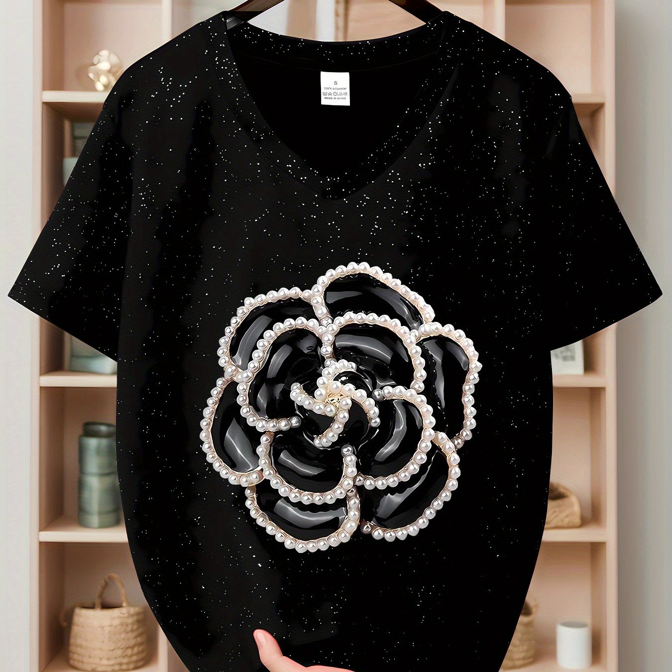 TEMU Spring/summer New Arrival Cartoon T-shirt With Starry Sky V-neck Short Sleeves, Printed Casual T-shirt, V-neck Pullover Short Sleeve