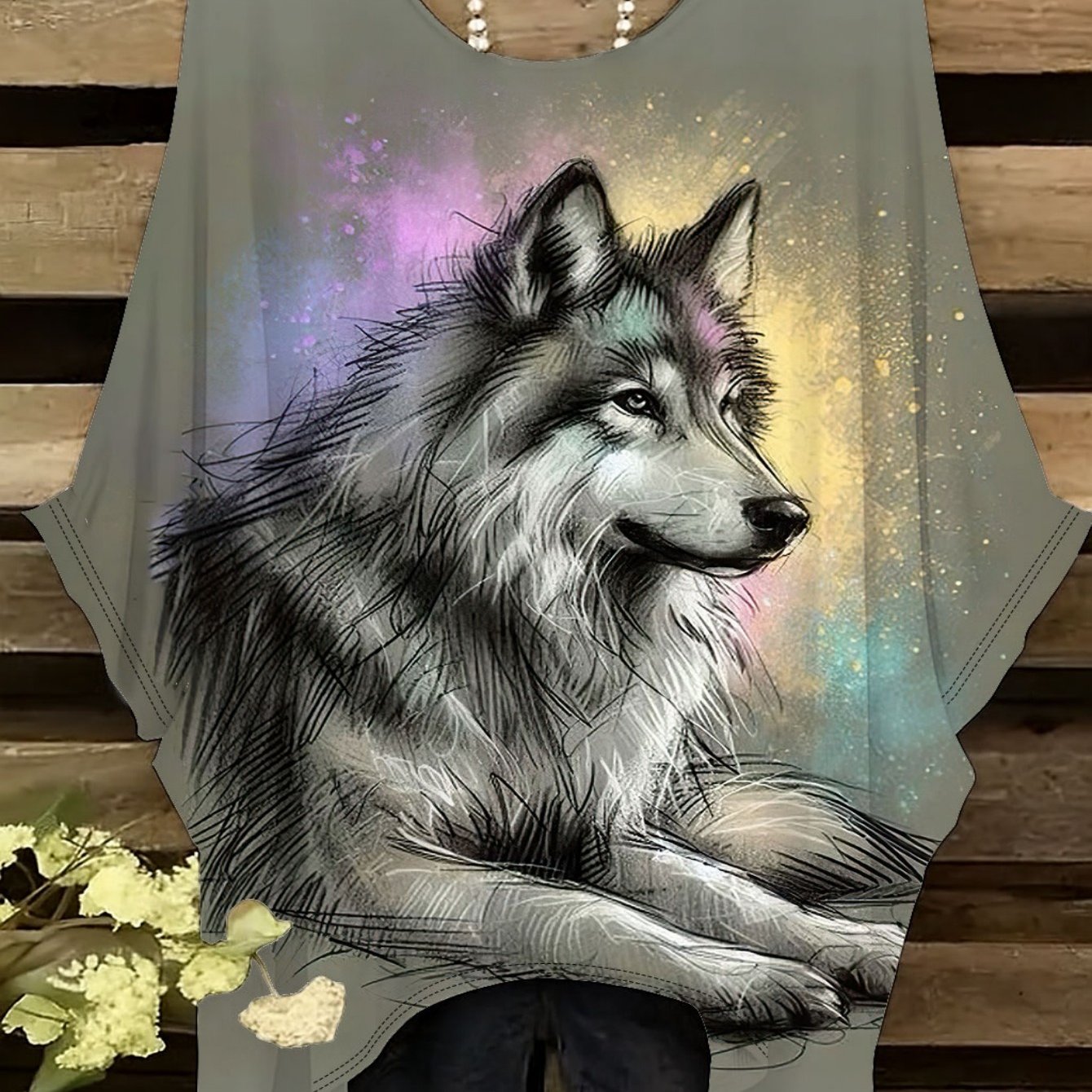 TEMU Plus Size - Plus Size - This Artistic Women's Oversized Short-sleeve T-shirt Features An Irregular Printing, Blending Street Art With Retro