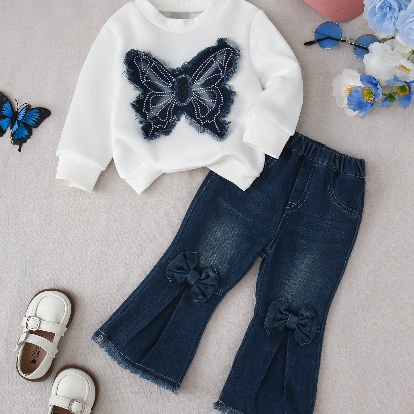 Image of New Casual Loose Fit Patch Embroidery Sweatshirt Single T & Fitted Flared Jeans For Baby Girls, Everyday Wear, Minimalist Fashion, Versatile Design, For Outdoor