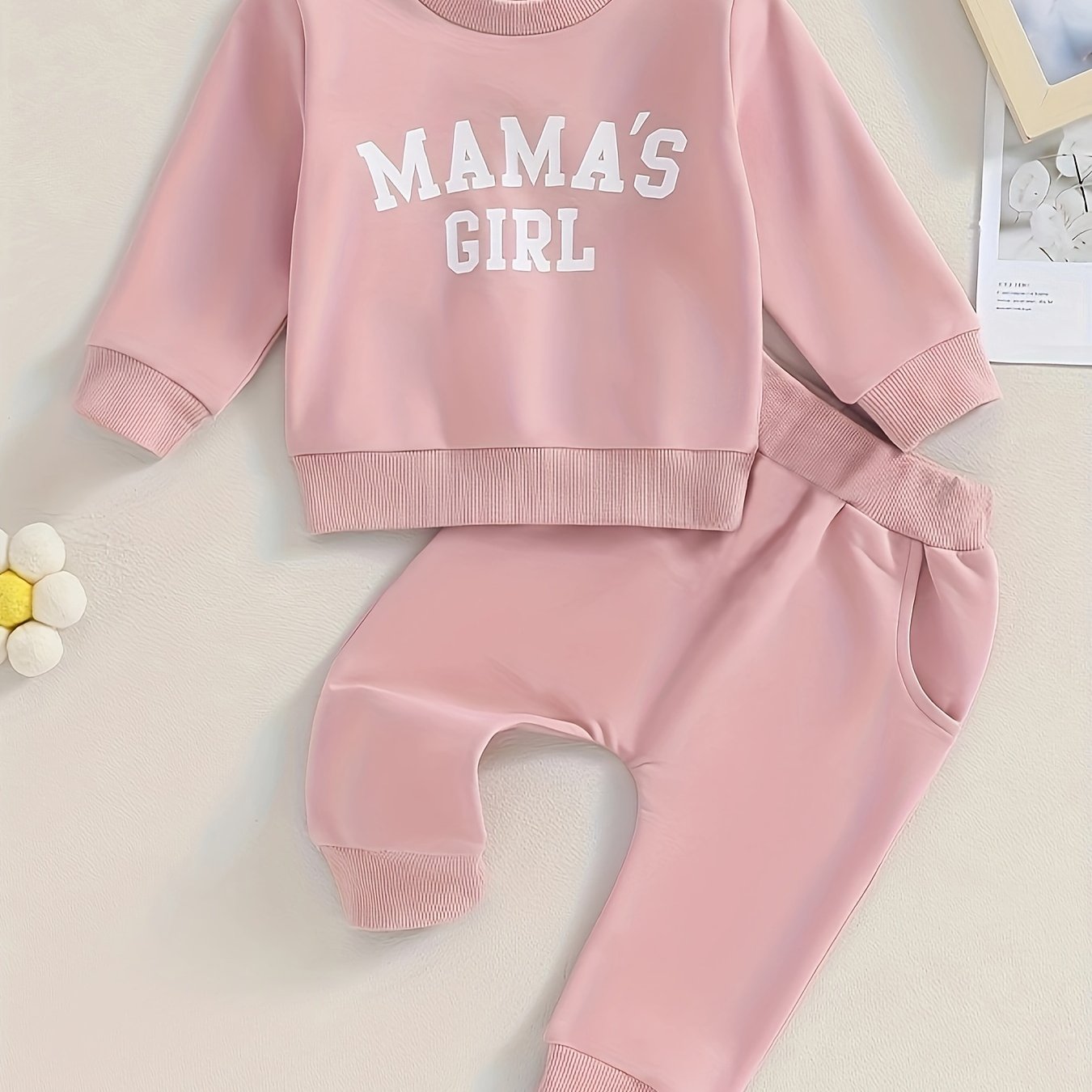 Image of Girls' 2pcs Long Sleeve Round Neck Letter Print Sweatshirt And Elastic Waist Joggers Autumn Outfit, Perfect For Outdoor