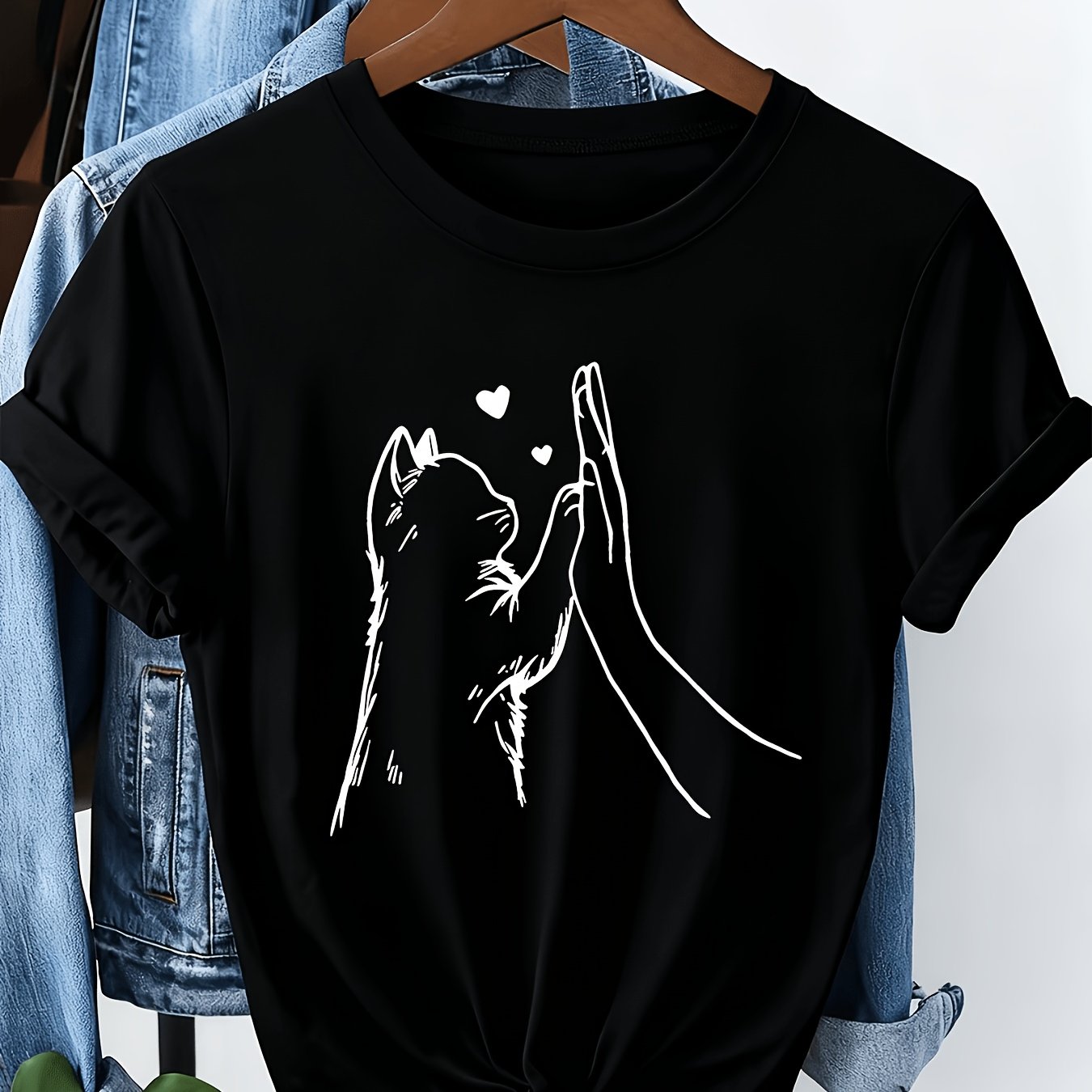 Image of Pet Lovers Graphic Print Stylish Casual Short Sleeves, Spring And Summer Fit, Round Neck Women's T-shirt