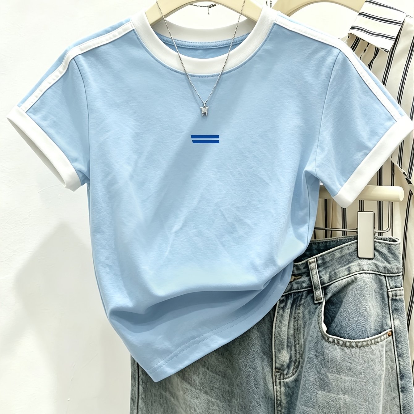 TEMU Women's Regular Shoulder-to-shoulder Fit, Round Neck, Color-, Slim-fit, Pattern Print, Trendy Niche, Casual, Minimalist, Y Short-sleeve T-shirt
