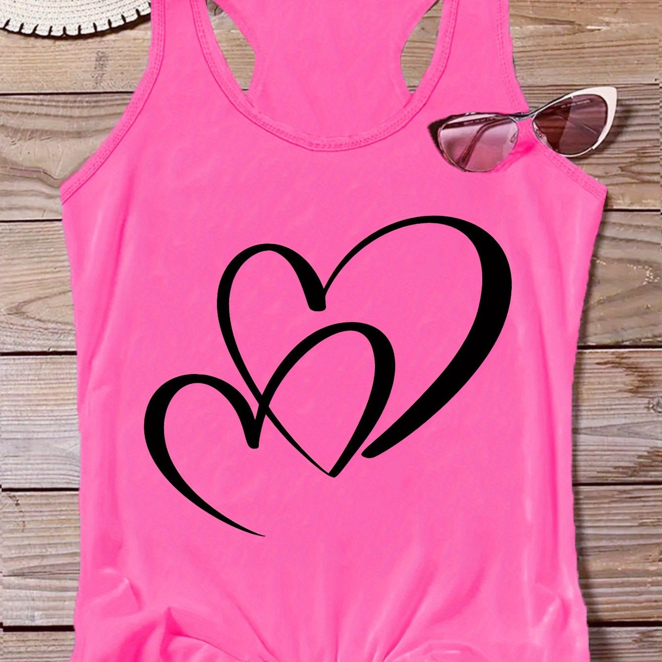 TEMU Plus Size - Plus Size - Plus Size Women's Fashion Cartoon Heart Print Tank Top