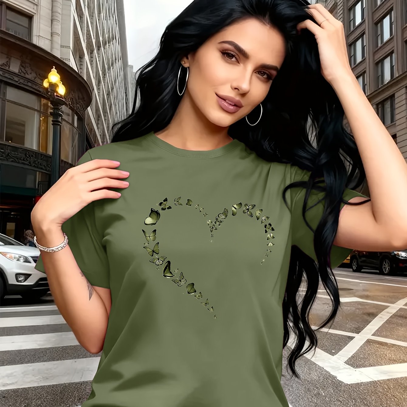 TEMU - Romantic And Color Gradient And Heart Outline Pattern Printed T-shirt, Worn Alone For Daily , Layered With A Jacket For A Multi-layered Look,