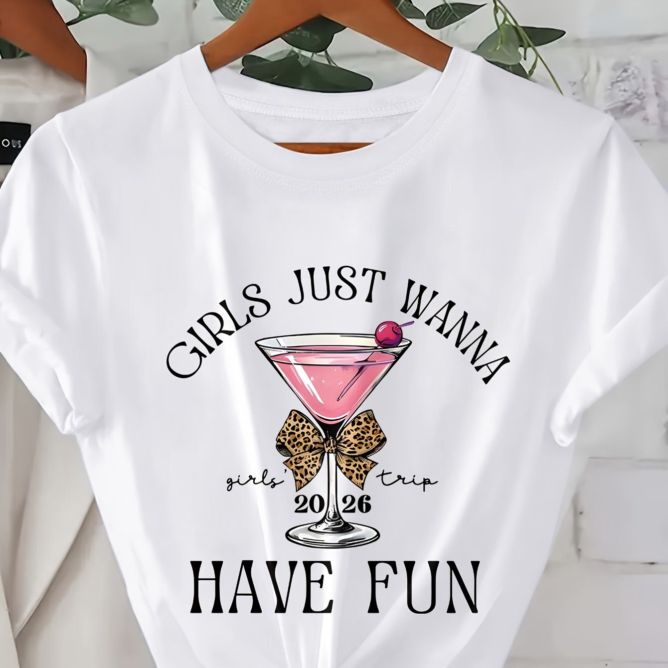 TEMU Women's Trip 2025 T-shirt - Casual Short-sleeve Crew Neck Blouse Suitable For Top, Machine Washable Semi-sheer Shirt For Bachelorette Parties,
