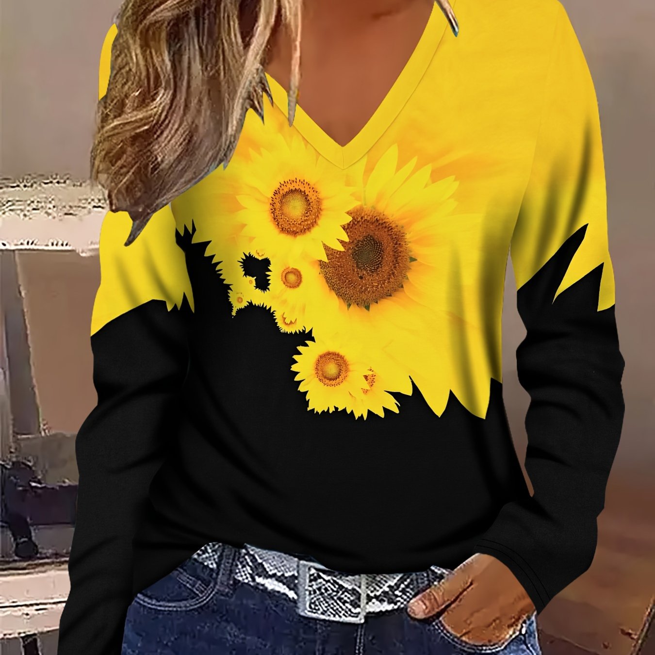 Image of Elegant Vacation Abstract Painting Sunflower Floral Print V-neck Long Sleeve T-shirt, Casual Shirt, New Women's Long Sleeve Top
