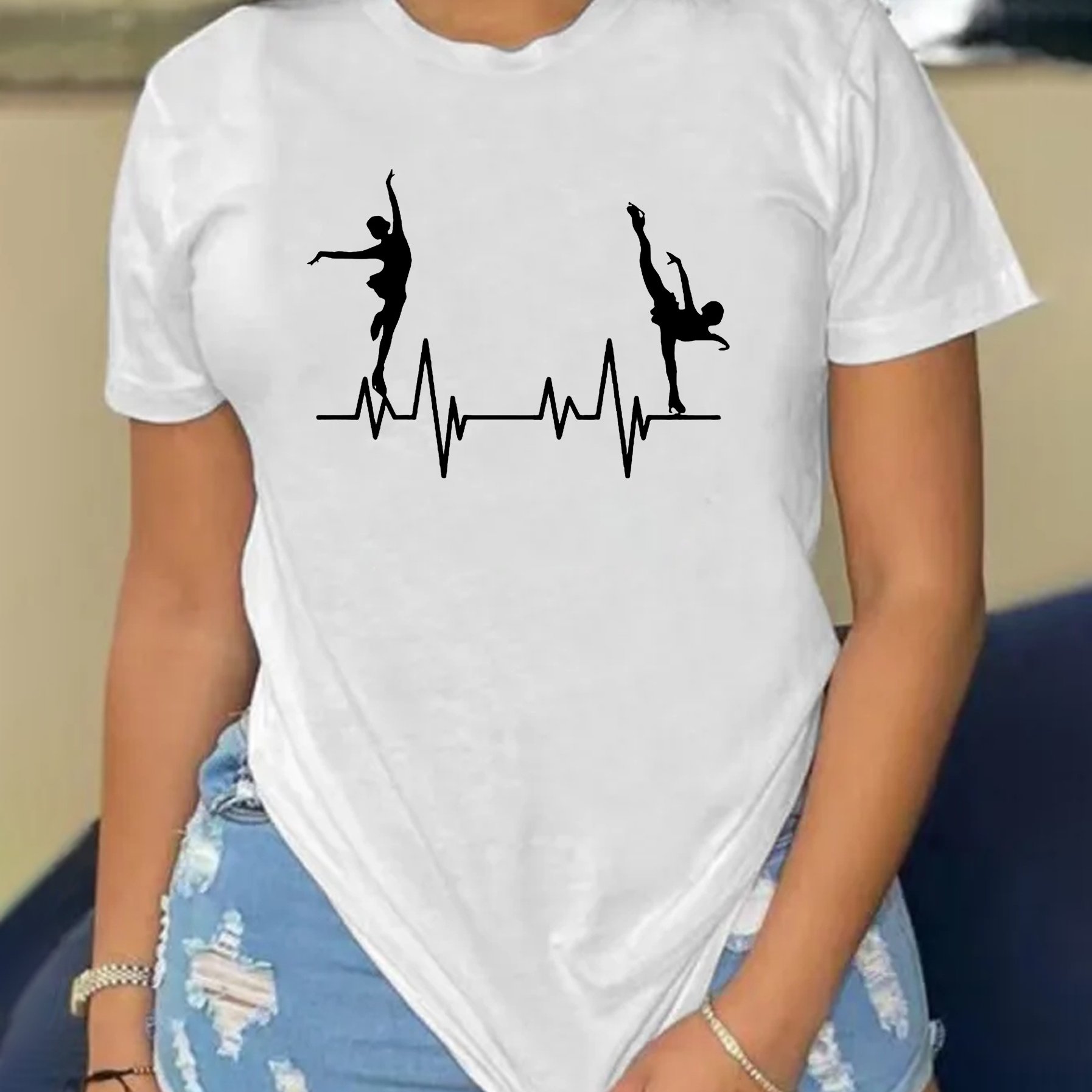 TEMU Un T-shirt imprimé avec le rythme des sauts de patinage , un haut décontracté à manches courtes et col rond pour femmes, adapté à l'été et .