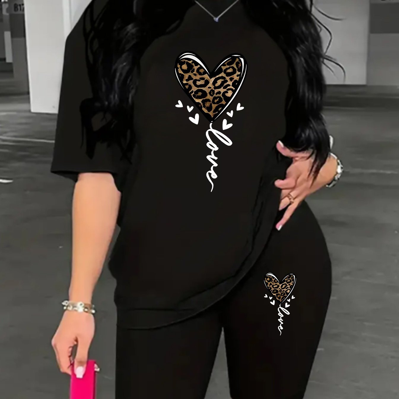 TEMU A Women's Set Consisting Of A Stylish Short-sleeve T-shirt With A Heart Print And Fitted Shorts, Wear Or As A Gift