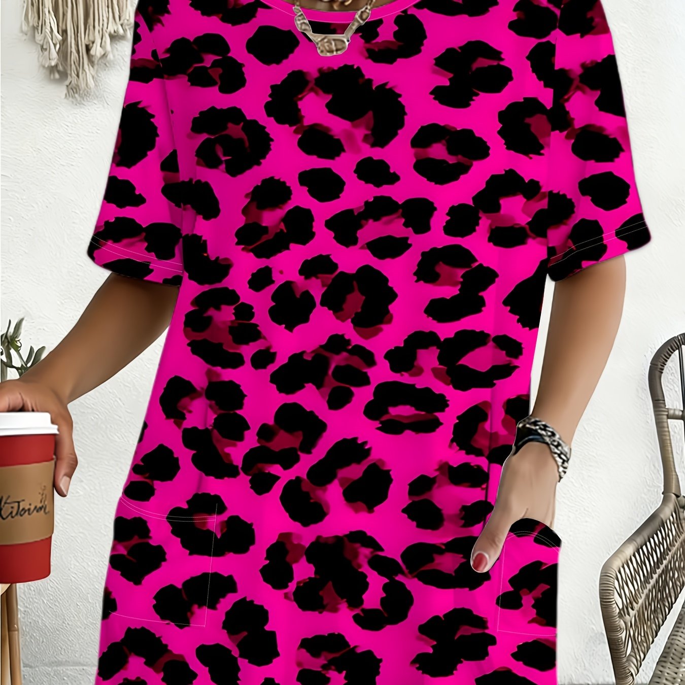TEMU Leopard Print Round Neck Plus Size Women's T-shirt