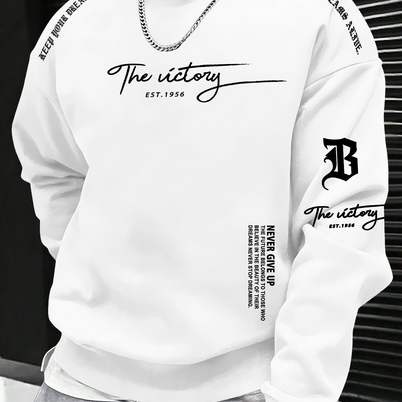 Image of Men's Minimalist Style Fashion Crewneck Sweatshirt