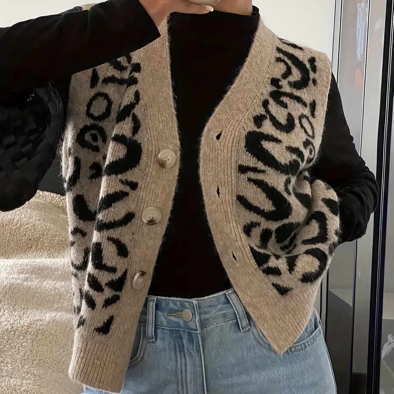 TEMU New Fashionable Elegant V-neck Button-front Sleeveless Leopard Print Women's Vest