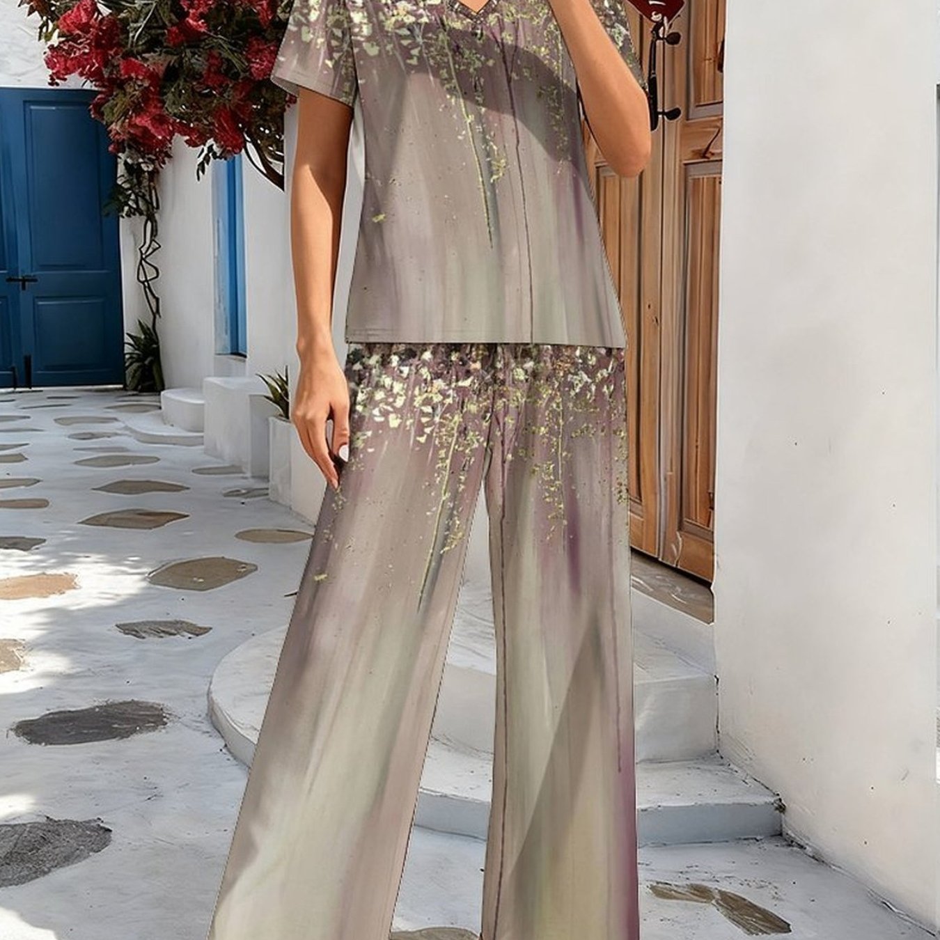 Women's Comfortable, Fashionable And Elegant V-neck Short Sleeves And Loose Pants Classic Trendy Pattern Print Suitable For Daily Life, Home, Leisure, Commuting, Shopping, Parties And Camping