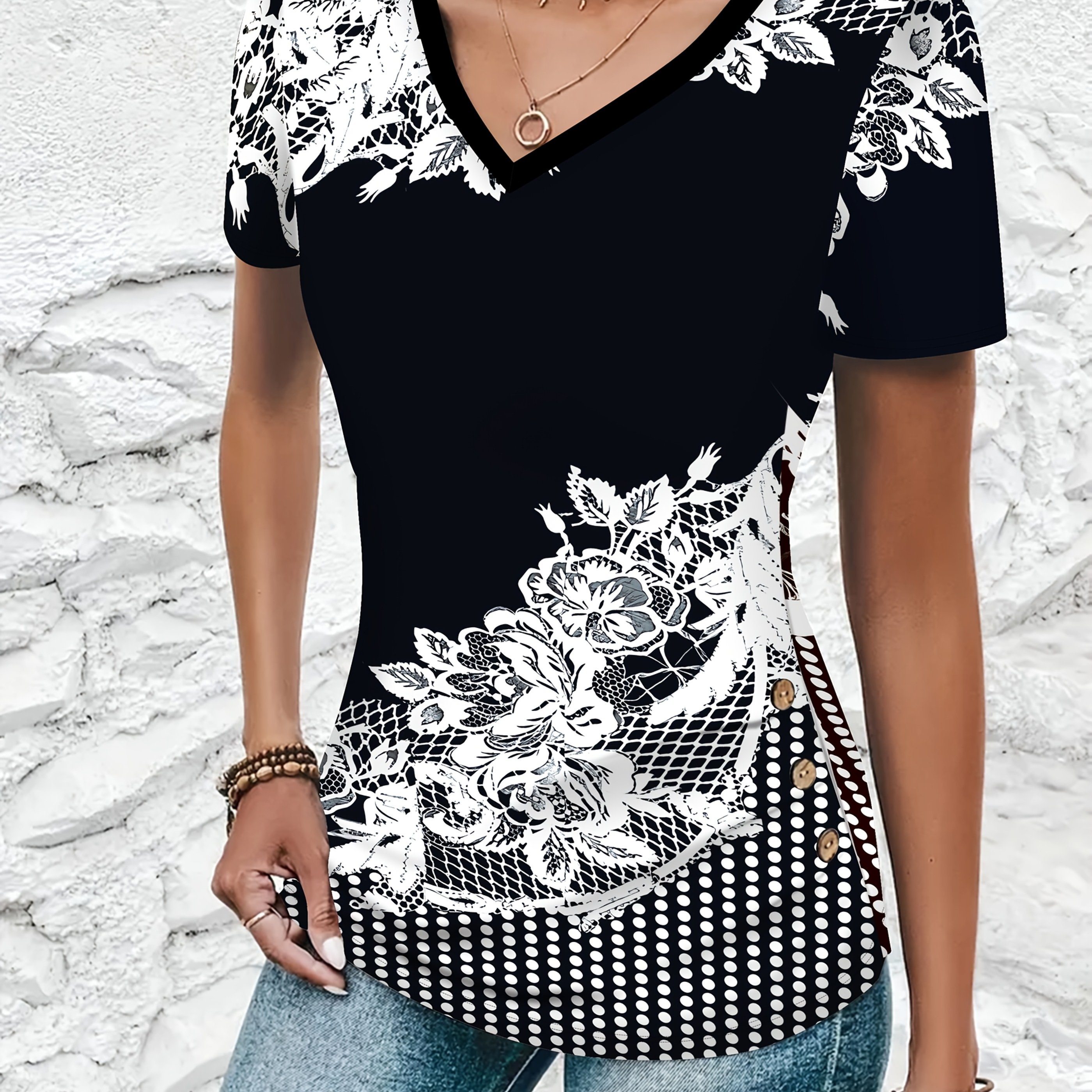 Image of Elegant Women's V-neck Short Sleeve Printed Top, Fashionable Trendy Faux Button Floral Print Women's Top