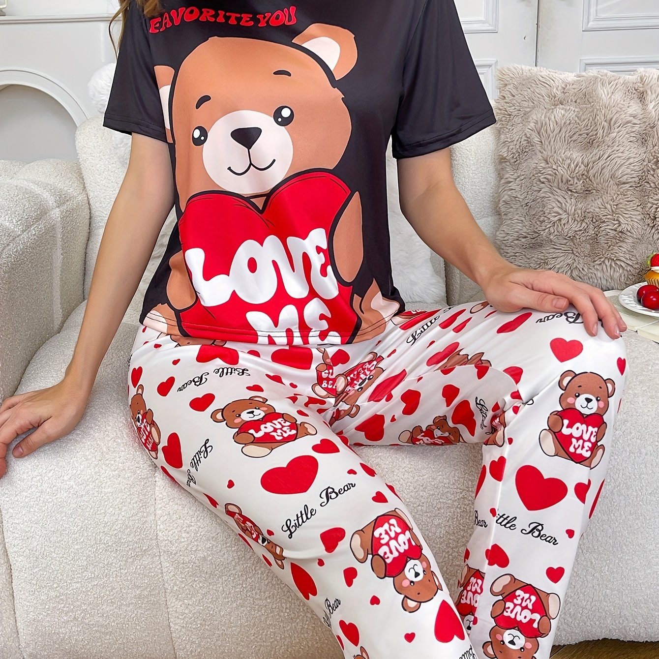 Bear And Love Printed Short Sleeved Pants Women's Pajama Set