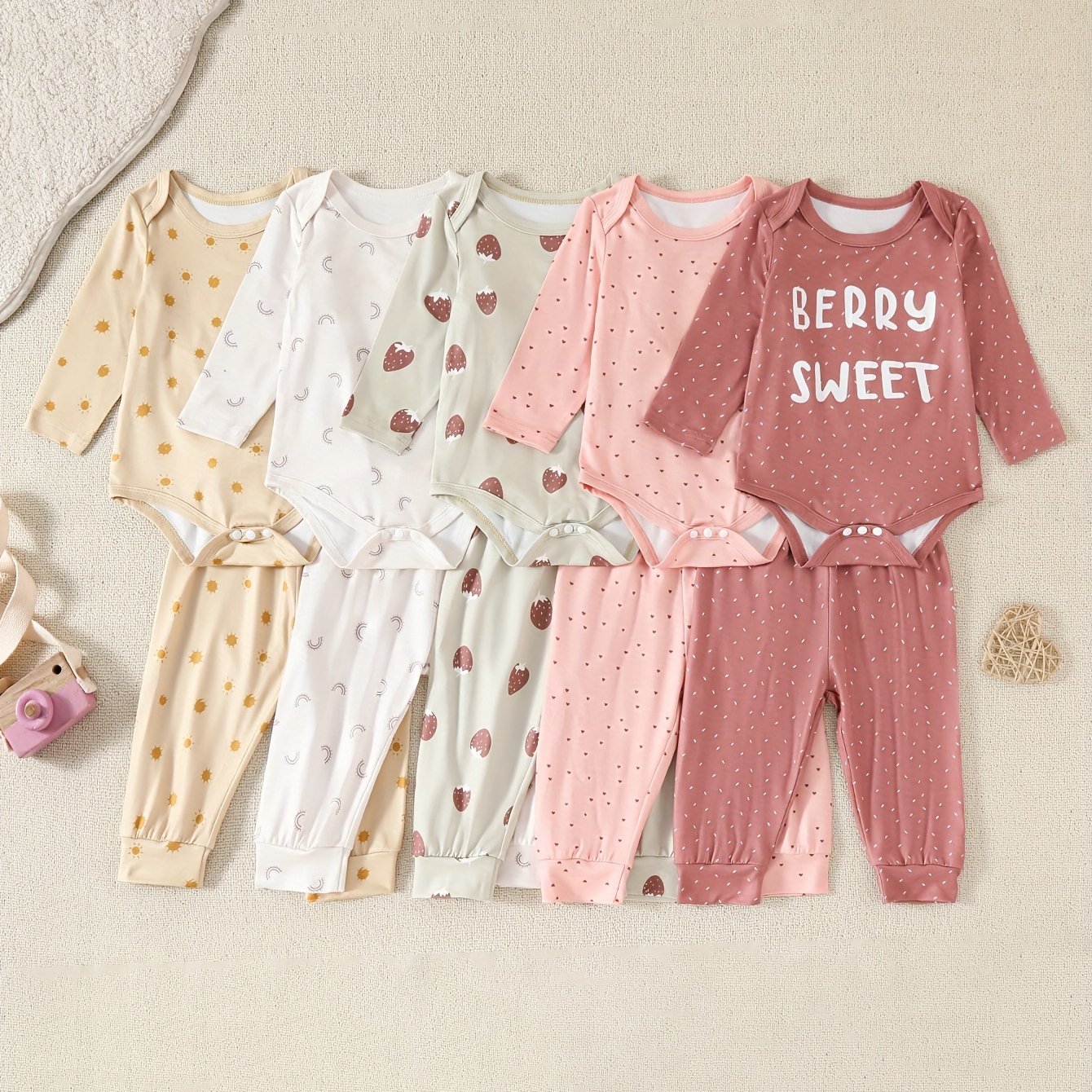 Baby Girl Cute Geometric Pattern Round Neck Comfortable Long Sleeve Pants 5pcs Set, For Outdoor
