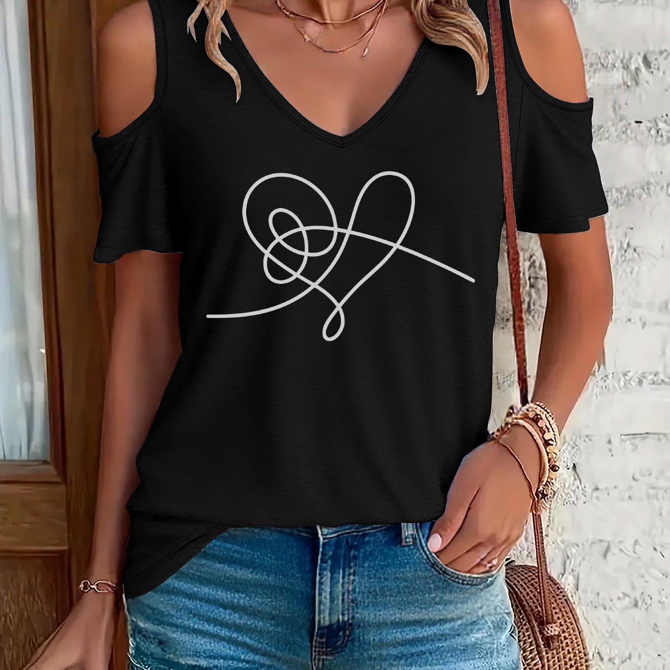 TEMU (002#) Women's Fashion Off-shoulder V-neck T-shirt, Off-shoulder V-neck Easy Line Heart Print Short Sleeve Women's Top