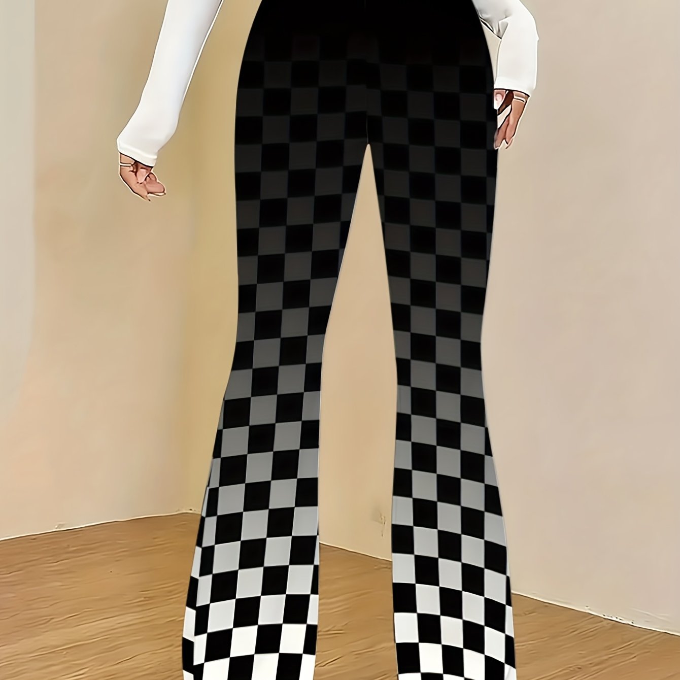 TEMU Ladies Trendy And Individual Flared Trousers, Slim Fit, And Figure-flattering, Full Of Artistic Sense, Geometric Pattern Print, Medium