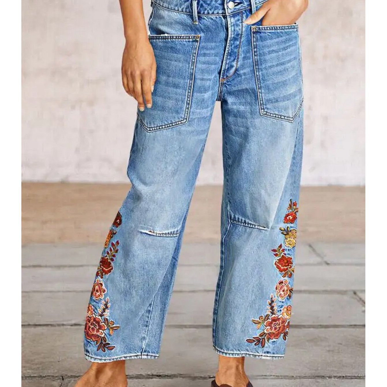Image of Women's Casual Loose Jeans, Comfortable Lazy Trousers, Pleated Design, Straight Insert Pockets, Non-elastic Fabric Suitable For Machine Washing, Wearable, Fashionable Must-have Women's Denim Trousers