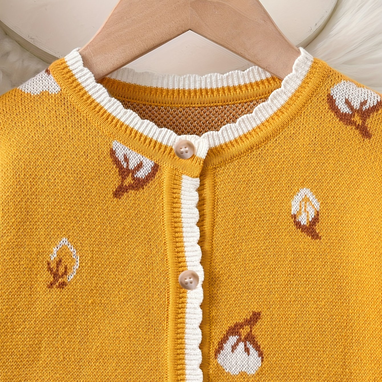 Image of Girl Cardigan Pure 2023 Autumn And Winter New Style Little Girl's Fashionable Knitted Sweater Kid Western Style Sweater Baby Coat