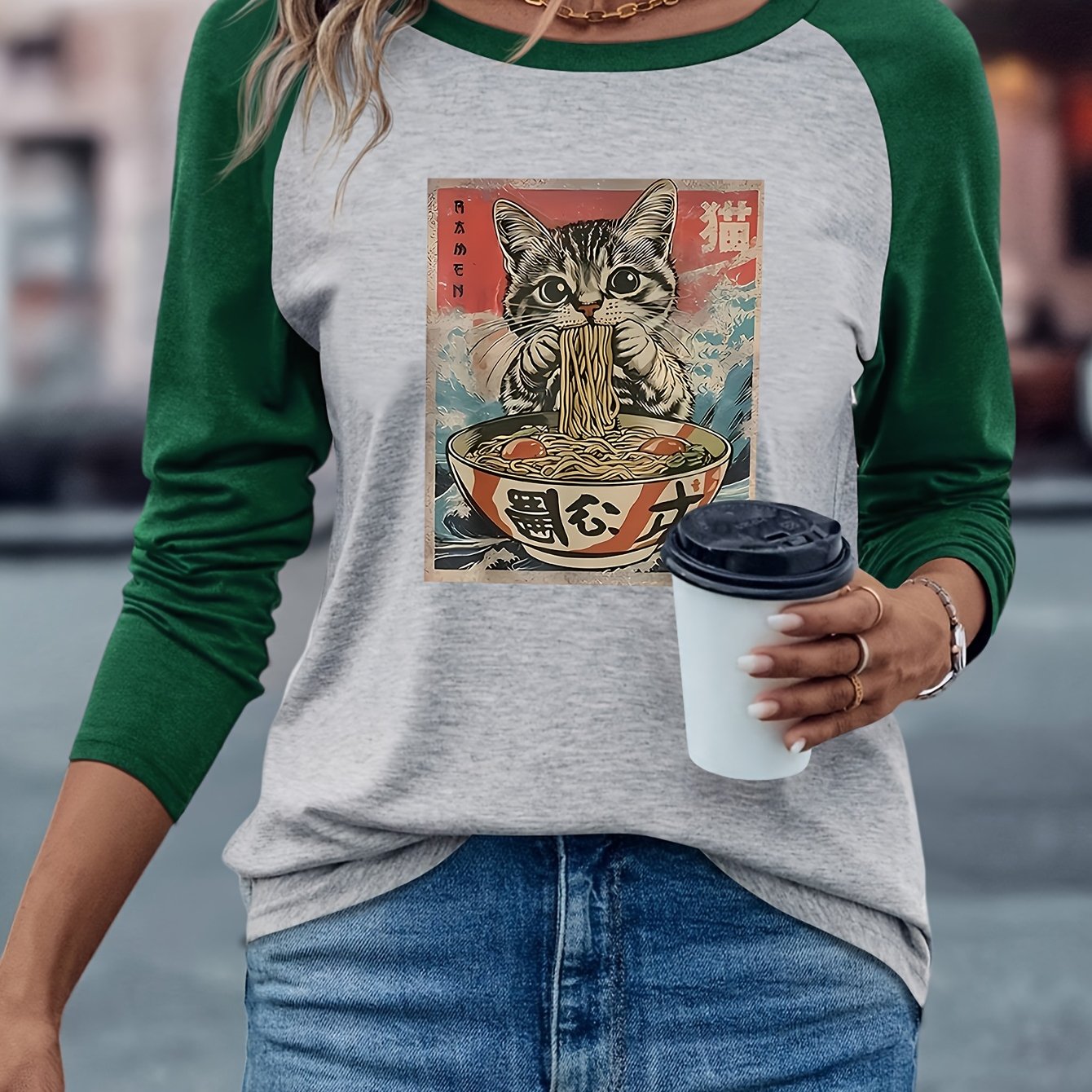 TEMU Top Décontracté à Manches Longues Raglan pour Femmes avec Chat Anime Rétro Mangeant du Ramen - Design par , Tissu Doux et Extensible, Lavable en