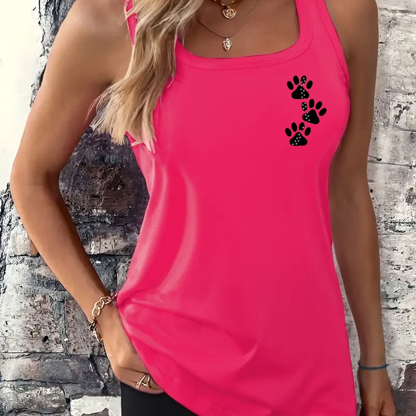 TEMU Cartoon Plum Footprint Print, 1 Women's Casual And Fashionable Sports Sleeveless Vest - Casual Sleeveless Round Neck, Elastic Fiber, Machine