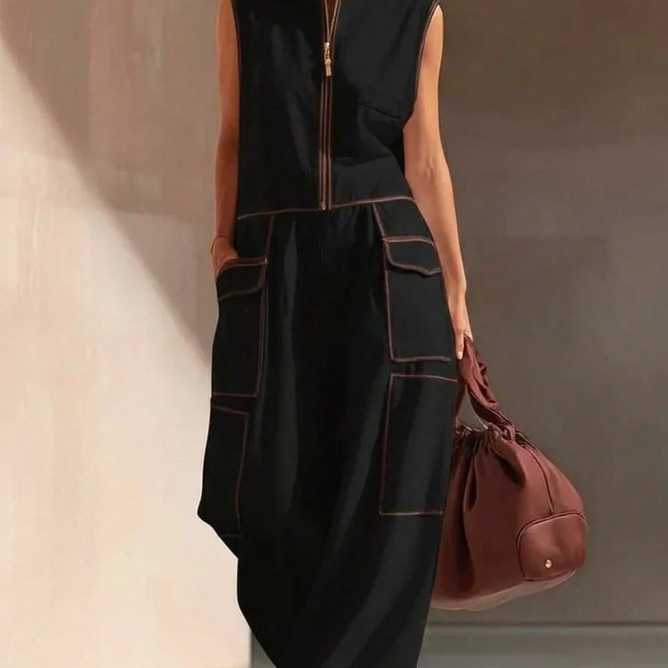 Image of Collar Zipper Sleeveless Top And Wide-leg Pants 2pcs Set, Tooling Flip Pocket Casual Set, Covering Meat And Looking Thin Split And Worn