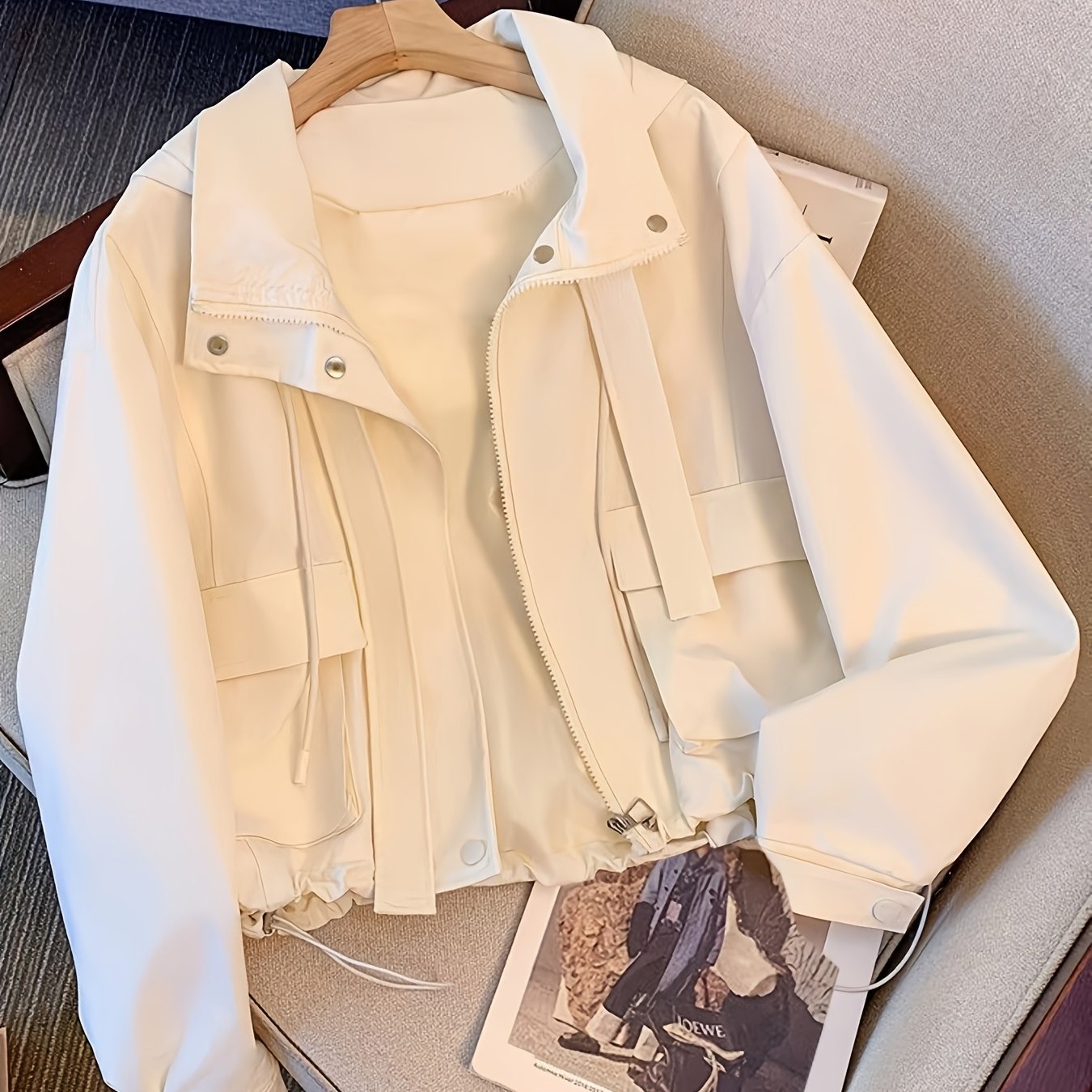Image of Women' Color Casual Hooded Jacket, Fashionable Commuter Zip-up Long Sleeve Jacket, Versatile Spring/autumn Top With Drawstring, Flap Pockets