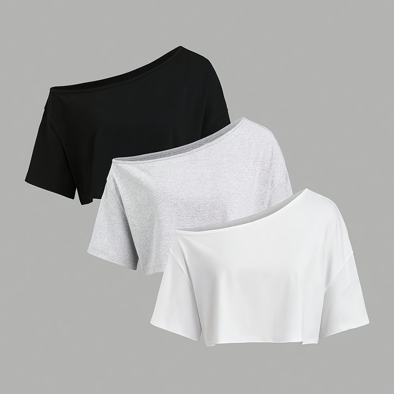 E-shop Set mit drei stylischen und lässigen Sommer-Damen-T-Shirts mit einem schulterfreien Design.