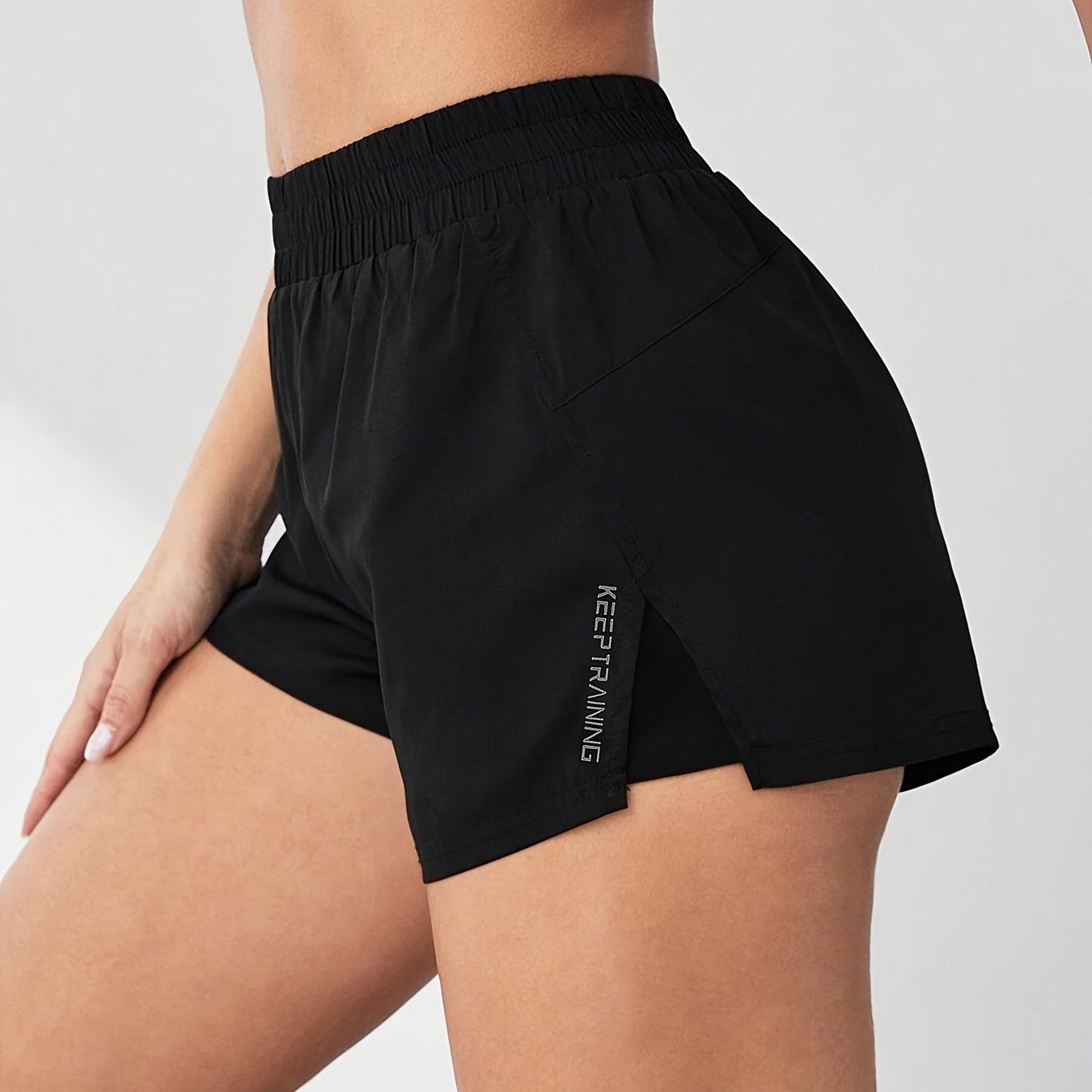 Image of 2025 -in-1 Look Anti-see-through Yoga Shorts Sports Shorts Tennis Athletic Pants For Women