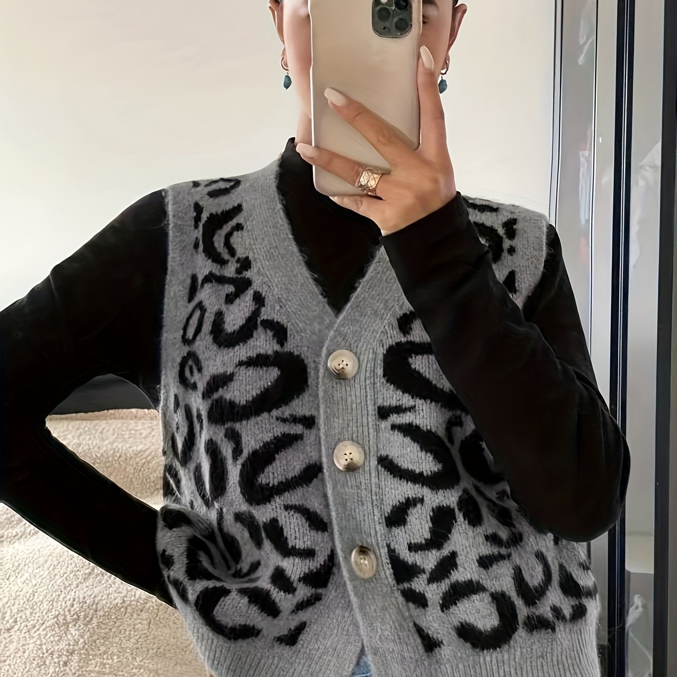 TEMU Spring/summer New Women' Breasted V-neck Leopard Print Sleeveless Casual Daily Commuter Vest Sweater Top