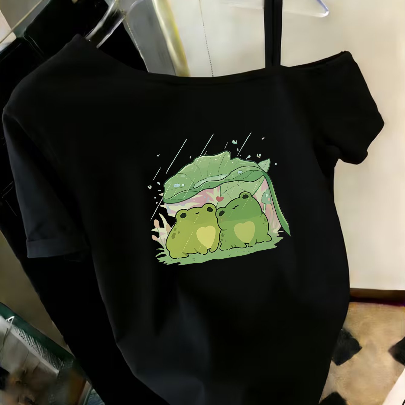 TEMU Y2k, Cute Frog Under Leaf Print Off-shoulder Cami Dress, Style Cute Top, Fashionable Spicy Outfit Casual Athletic Off-shoulder Cami Short Sleeve