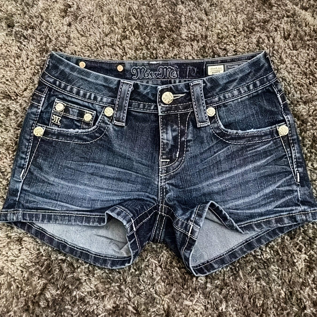TEMU New Arrival Summer Women's Embroidered Denim Shorts, Hip Hopstreetwear, Regular Fit, Washed Denim, Retro Versatile, Elegant Urban Casual Bottoms
