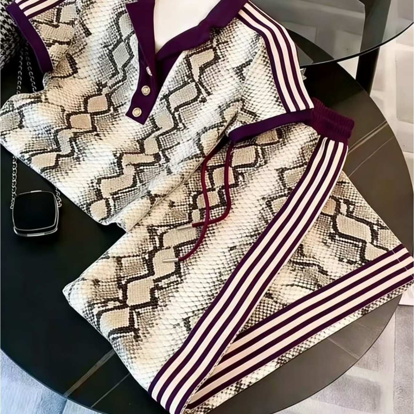 Image of Teenager's And Teenagers' Casual Fashion Two-piece Set With Short Sleeves And Long Pants, Featuring 3d Digital Snake Print, In Colors, Suitable For Teenager And Teenager