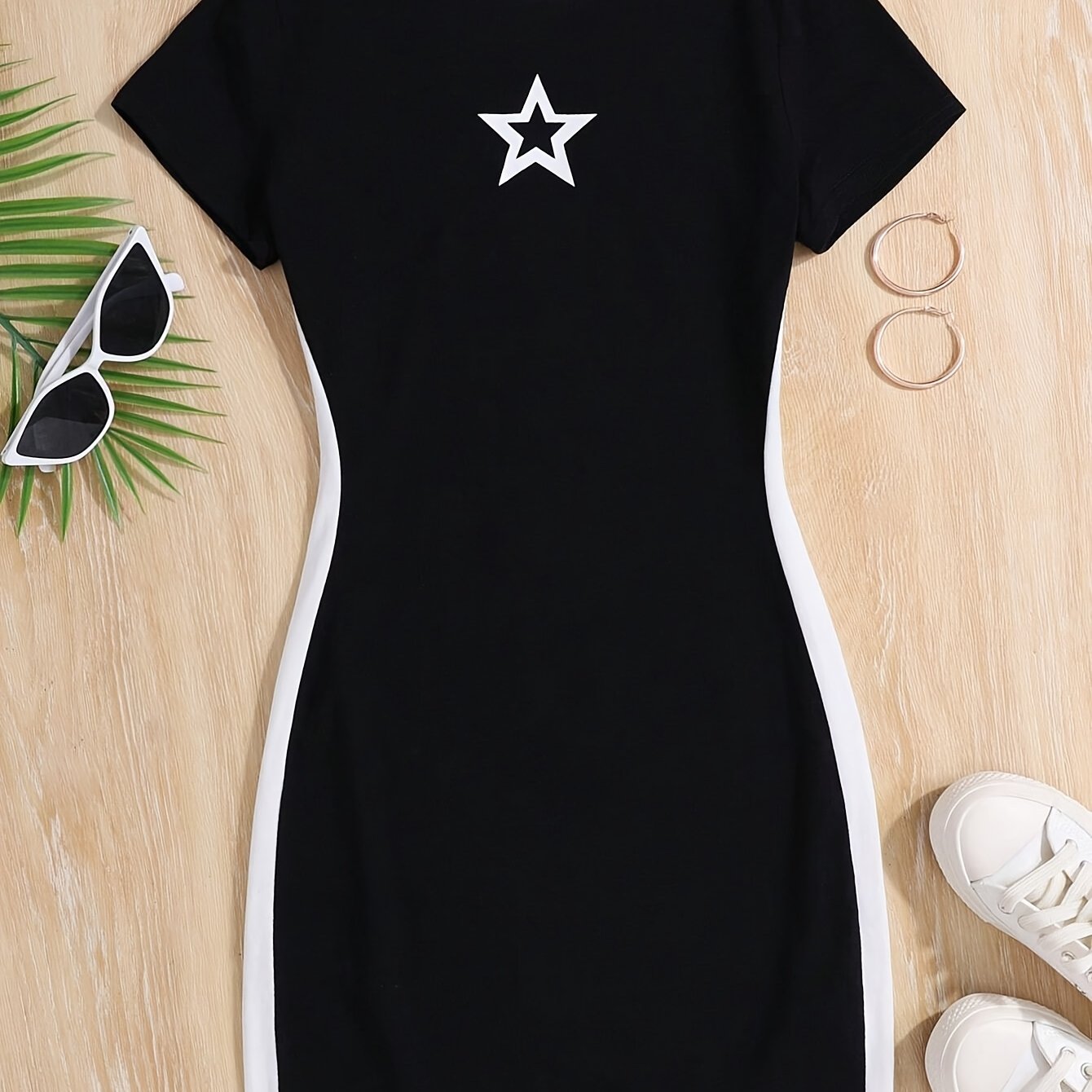 Image of Pretty Girl Black And White Contrast Knit Casual Streetwear Dress With