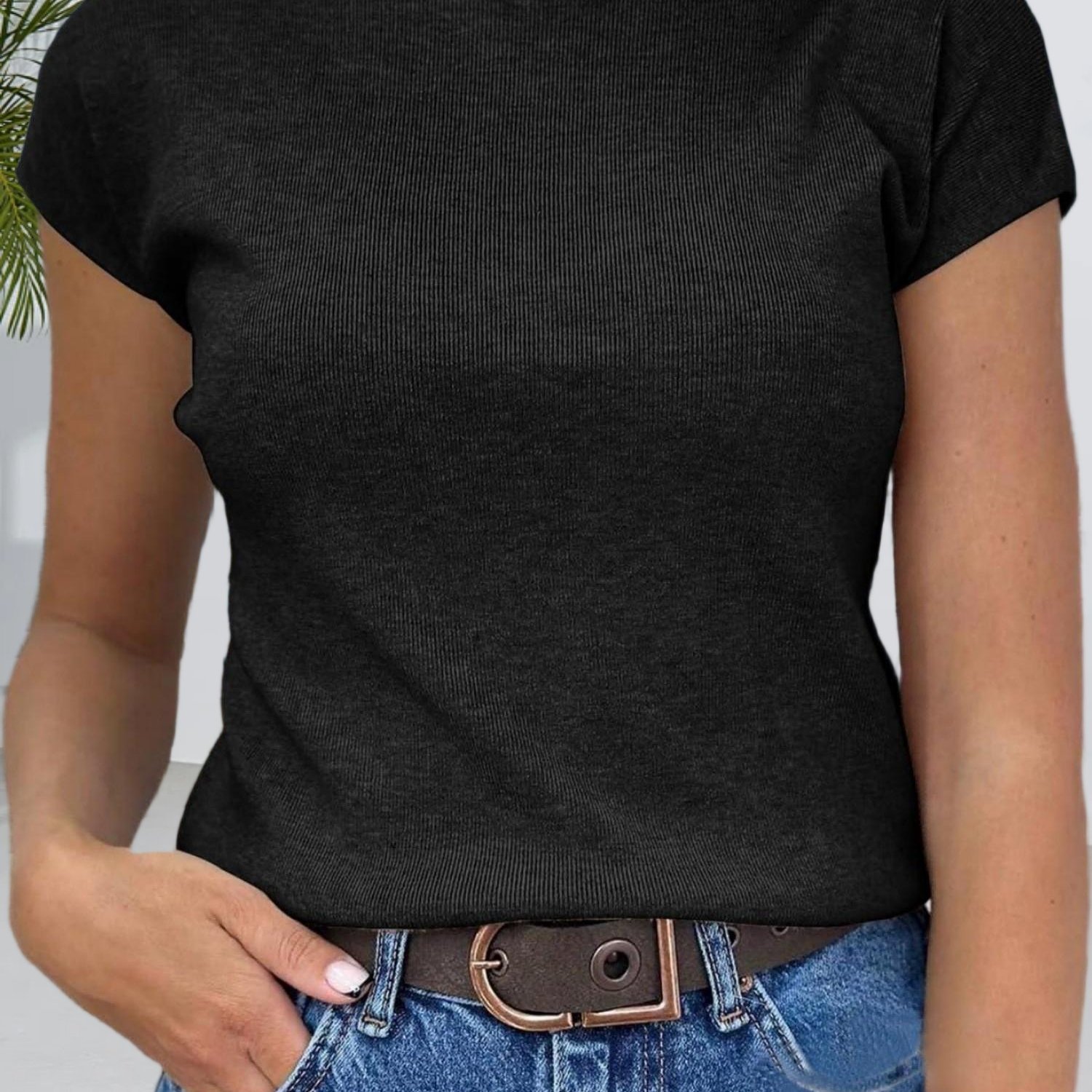 Slim-fit Short-sleeve Pullover With A Mock Neck For Women's Spring And Summer