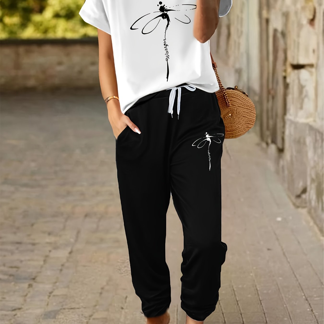 E-shop Plus Size - Plus Size - Plus Size Damen 2-teiliges Outfit mit Flügelform, V-Ausschnitt und Hosentaschen, stylisches Libellen- und