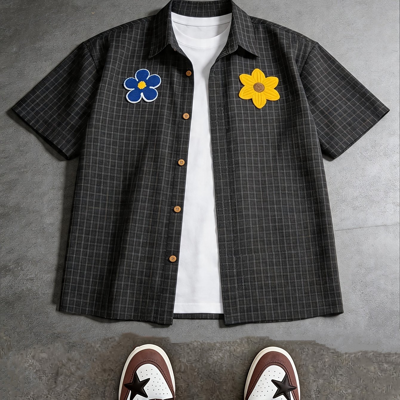 Fashionable Plaid Design Short-Sleeve Cropped Shirt for Summer