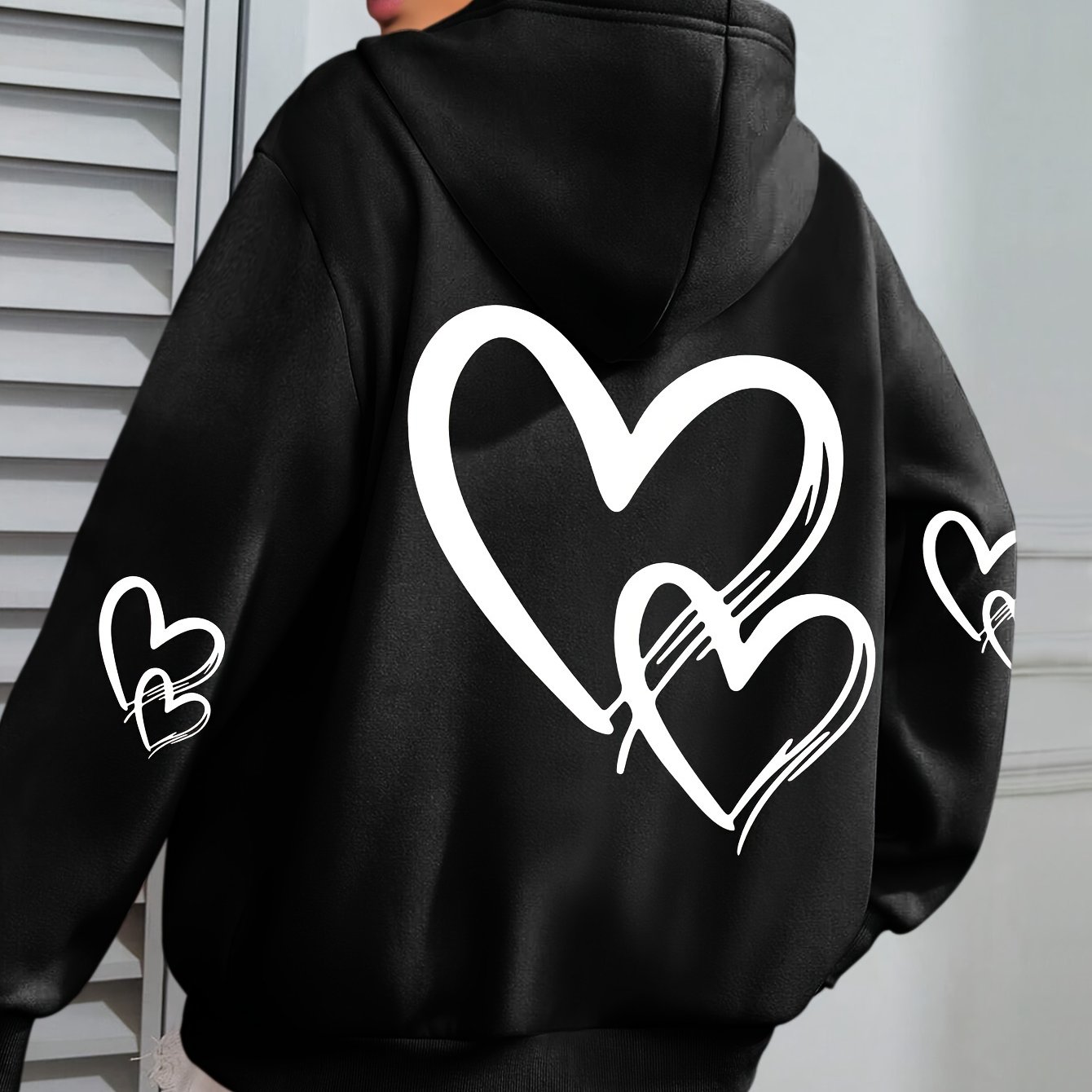 TEMU Plus Size, Plus Size Heart Print Hoodie, Casual Long Sleeve With Pocket Hooded Sweatshirt For Winter & Fall, Designed For Women, Women's Plus