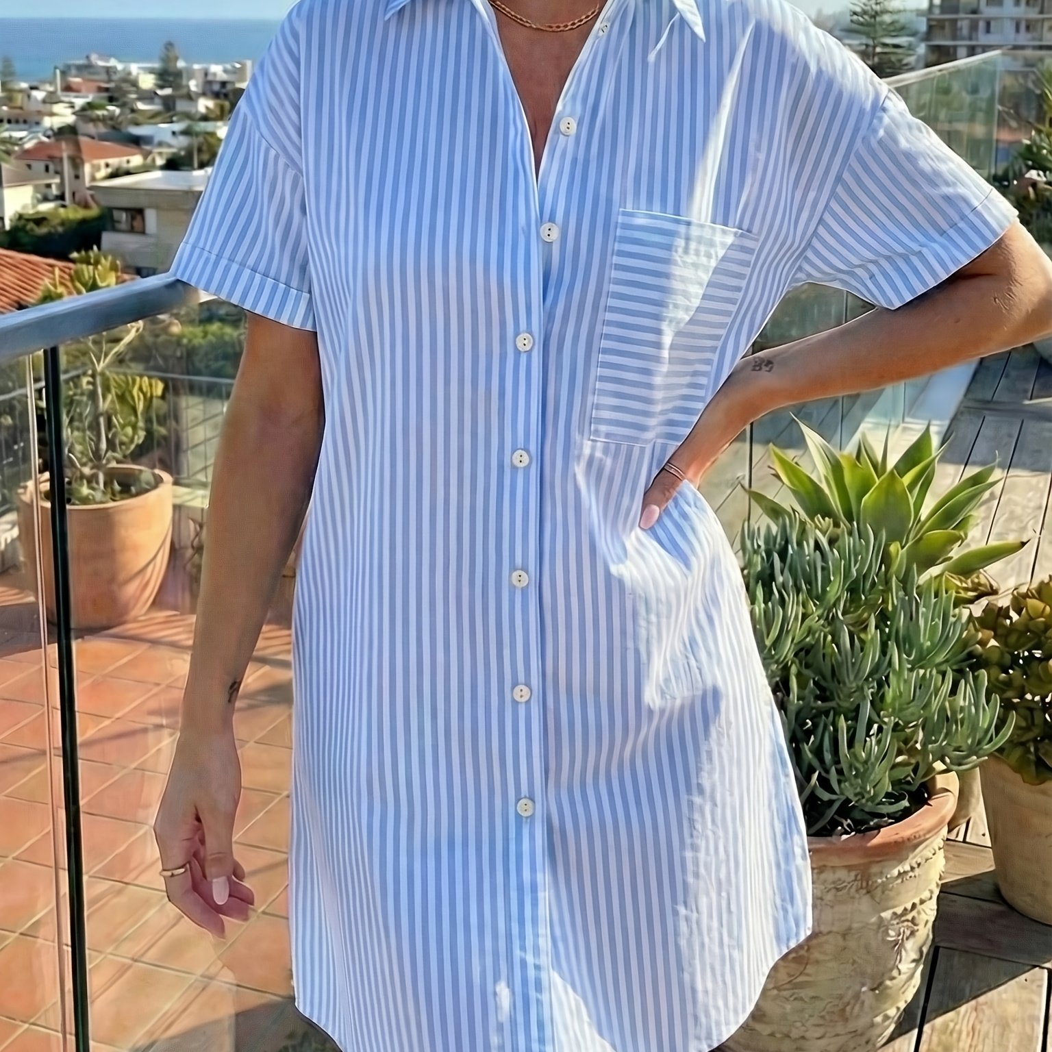 TEMU Robe chemise à rayures grande taille, manches courtes, col boutonné, poche, coupe et flatteuse, indispensable pour les vacances et
